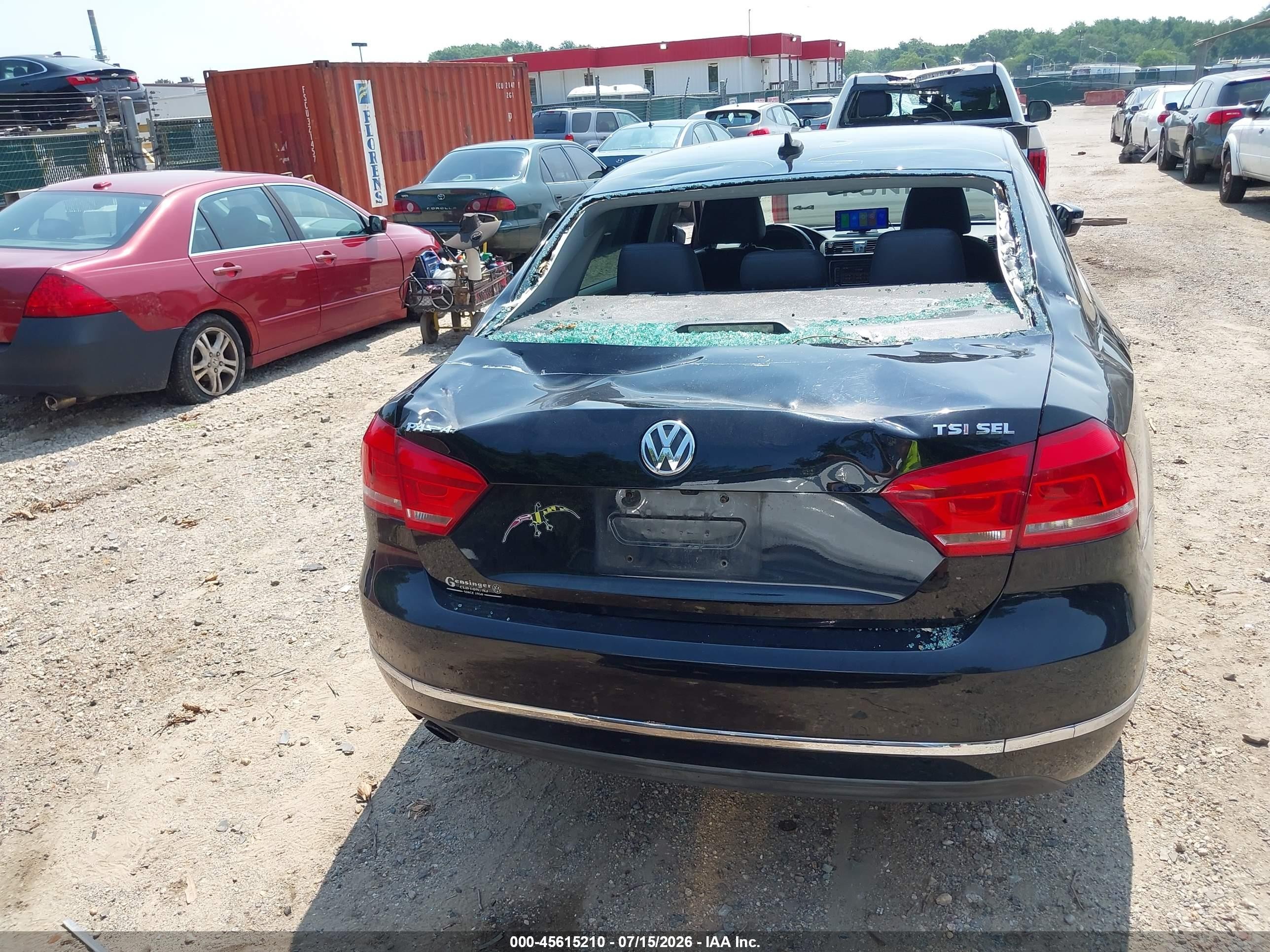 2014 Volkswagen Passat 1.8t Sel Premium Черный vin: 1VWCT7A35EC006370