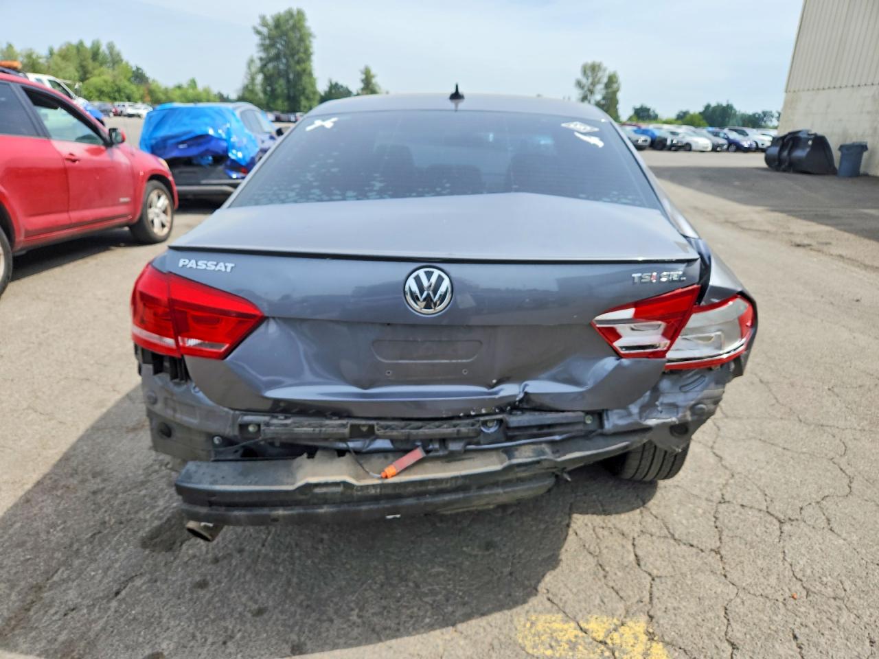 2014 Volkswagen Passat Sel Gray vin: 1VWCT7A35EC095356