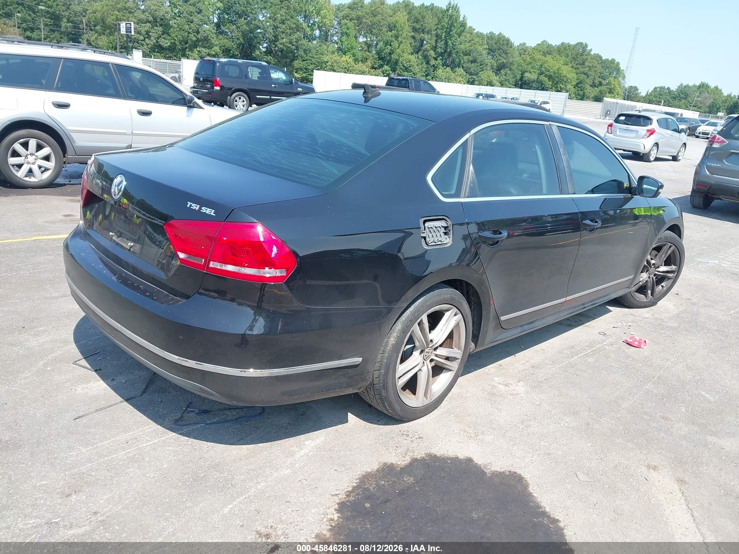 2014 Volkswagen Passat 1.8t Sel Premium Черный vin: 1VWCT7A3XEC005702