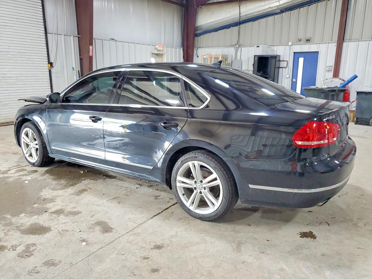 2014 Volkswagen Passat Sel Черный vin: 1VWCT7A3XEC110160