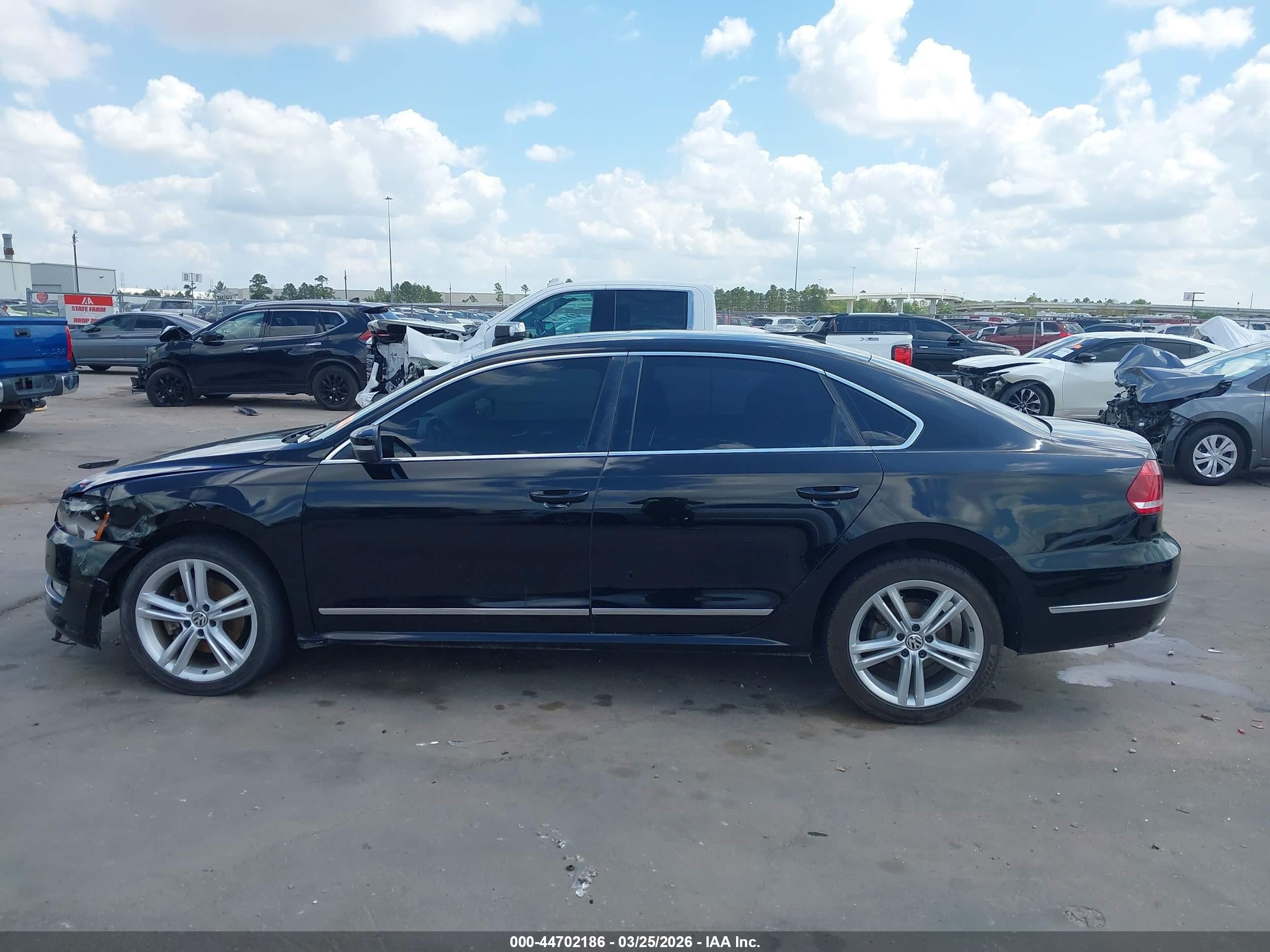 2015 Volkswagen Passat 2.0l Tdi Sel Premium Black vin: 1VWCV7A31FC008676