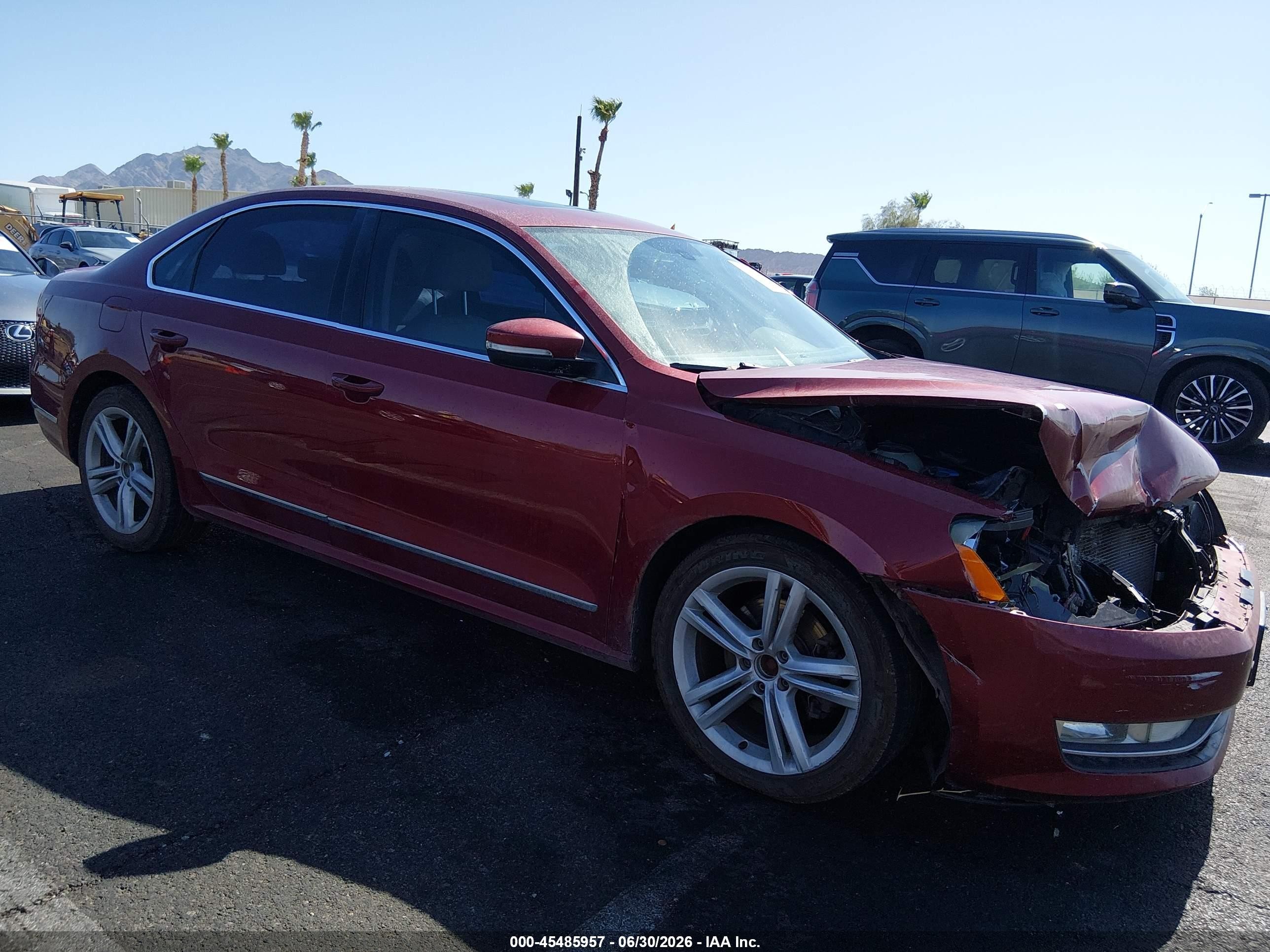 2015 Volkswagen Passat 2.0l Tdi Sel Premium Red vin: 1VWCV7A33FC063596