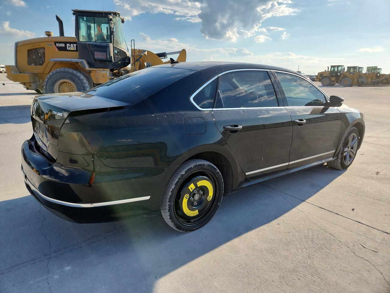 2015 Volkswagen Passat Sel Black vin: 1VWCV7A34FC121084