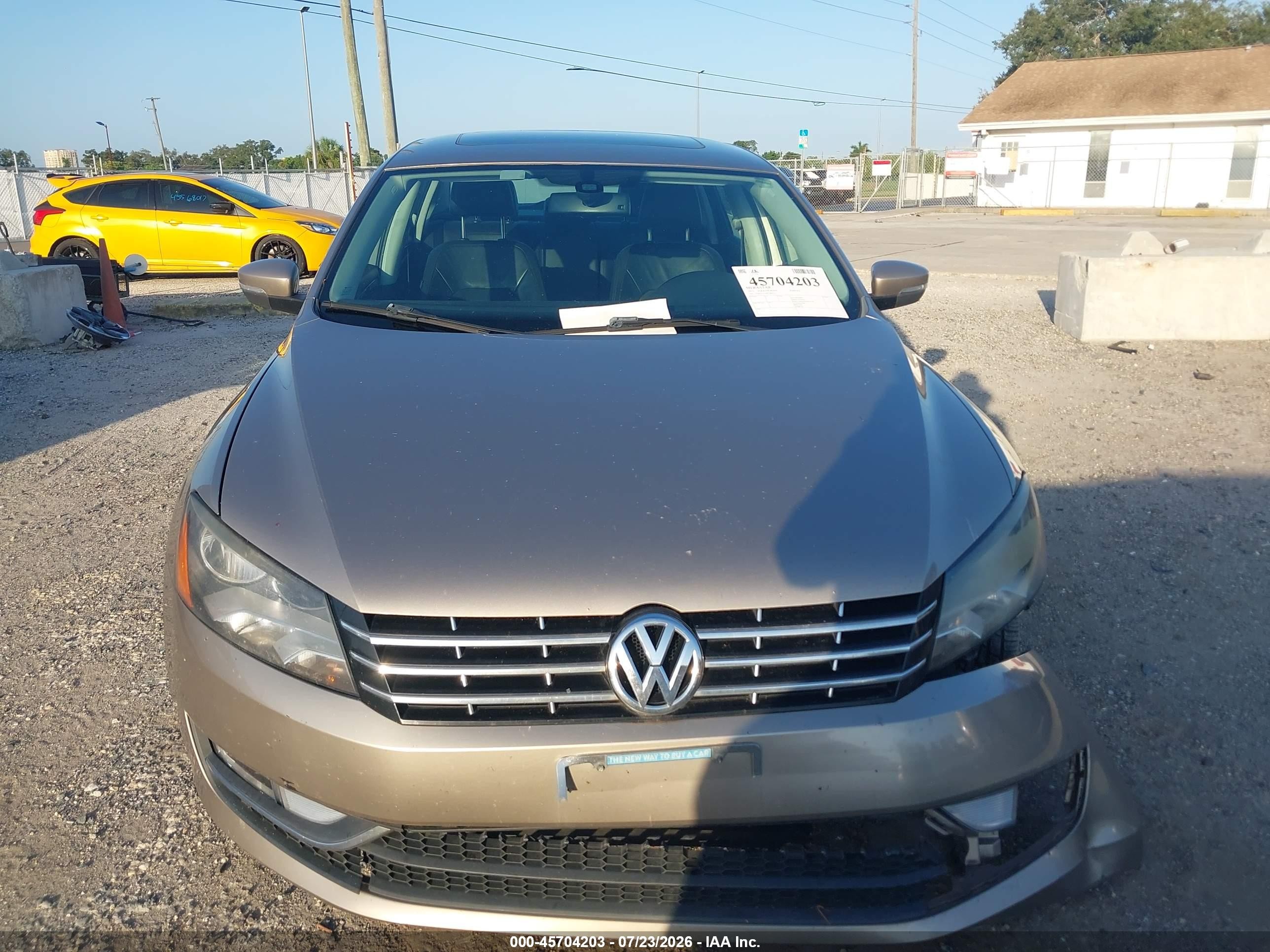 2015 Volkswagen Passat 2.0l Tdi Sel Premium Gray vin: 1VWCV7A36FC007233