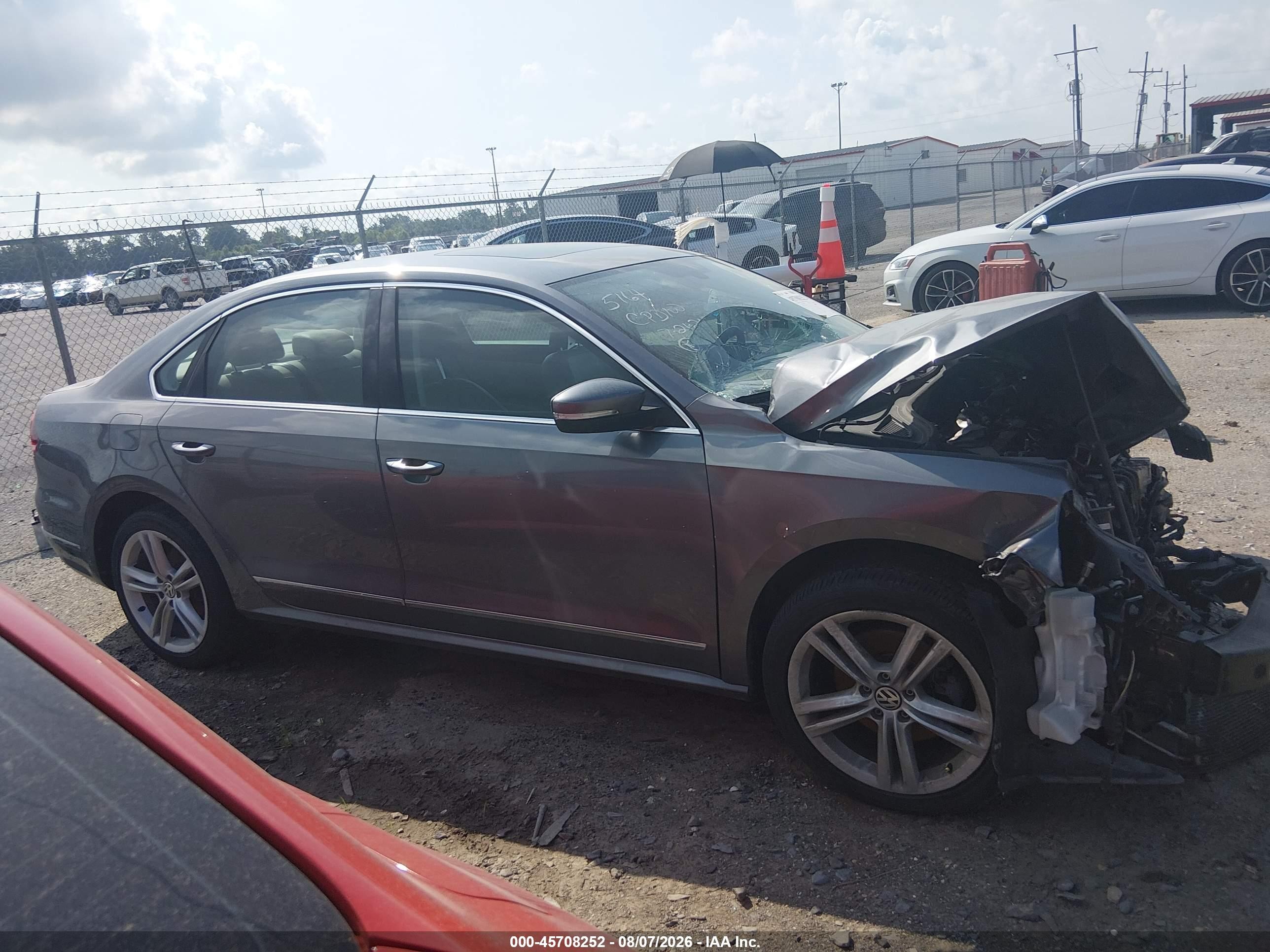 2015 Volkswagen Passat 2.0l Tdi Sel Premium Gray vin: 1VWCV7A36FC065164