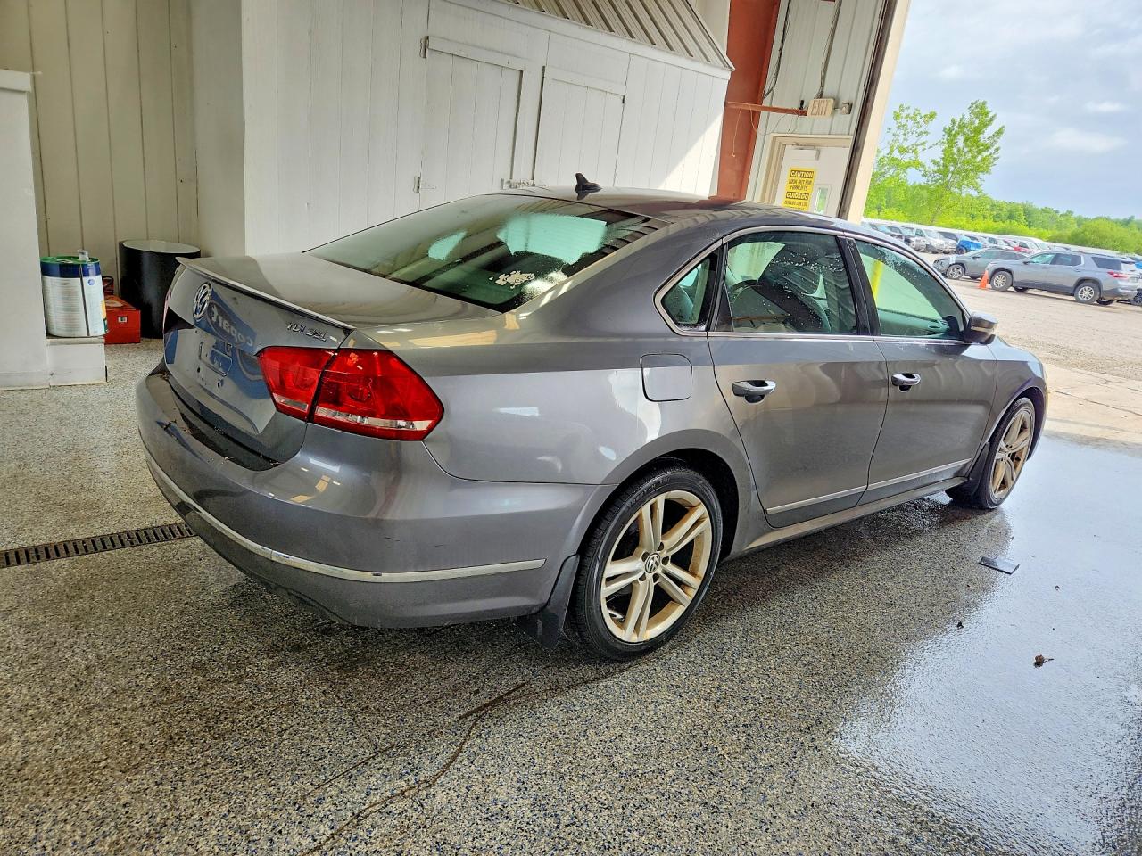2015 Volkswagen Passat Sel Gray vin: 1VWCV7A36FC087231