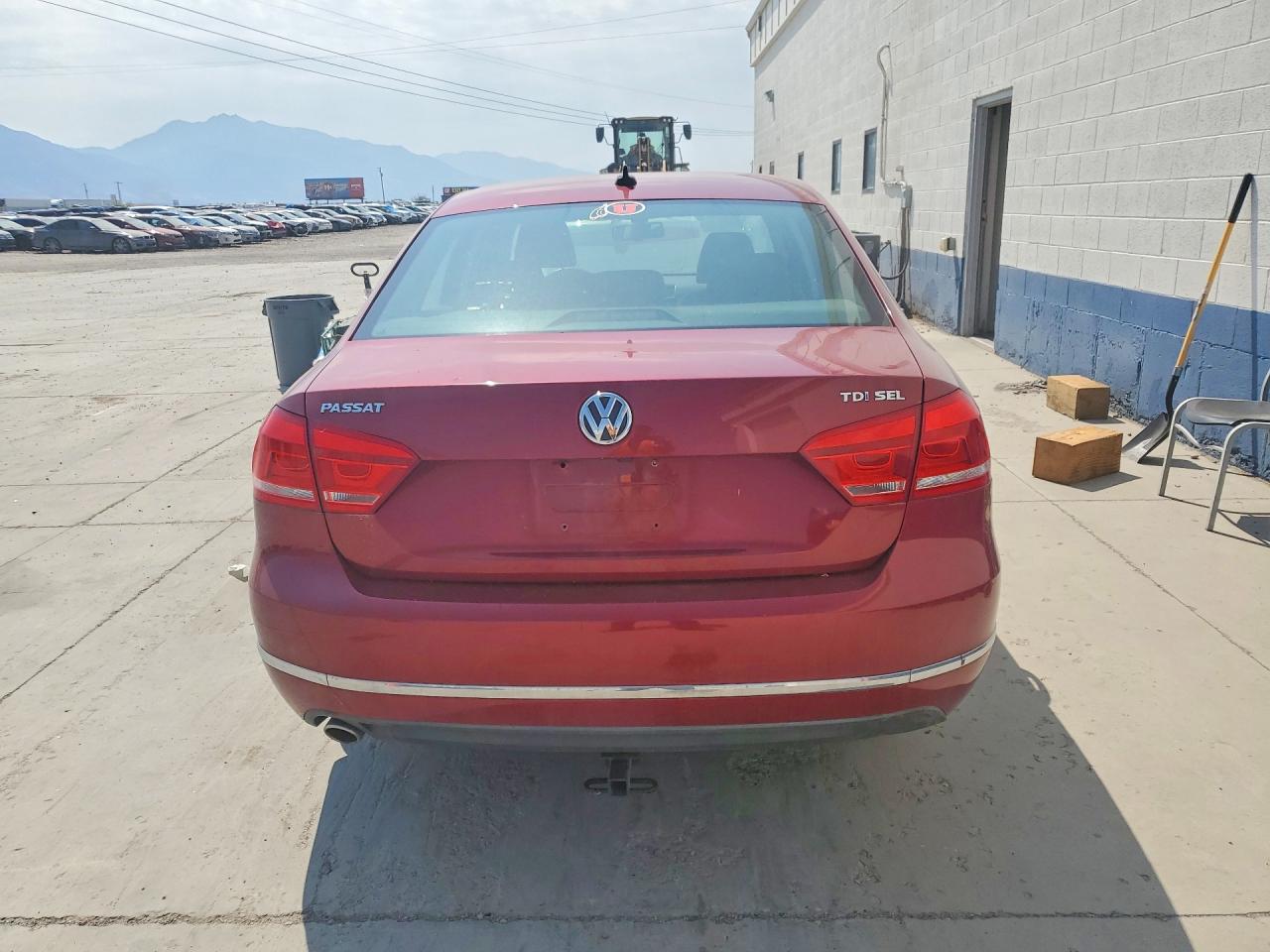 2015 Volkswagen Passat Sel Красный vin: 1VWCV7A37FC012960