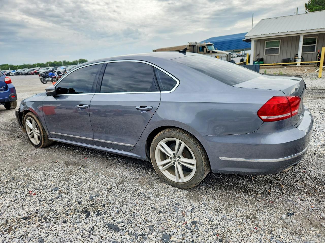 2015 Volkswagen Passat Sel Gray vin: 1VWCV7A37FC036224