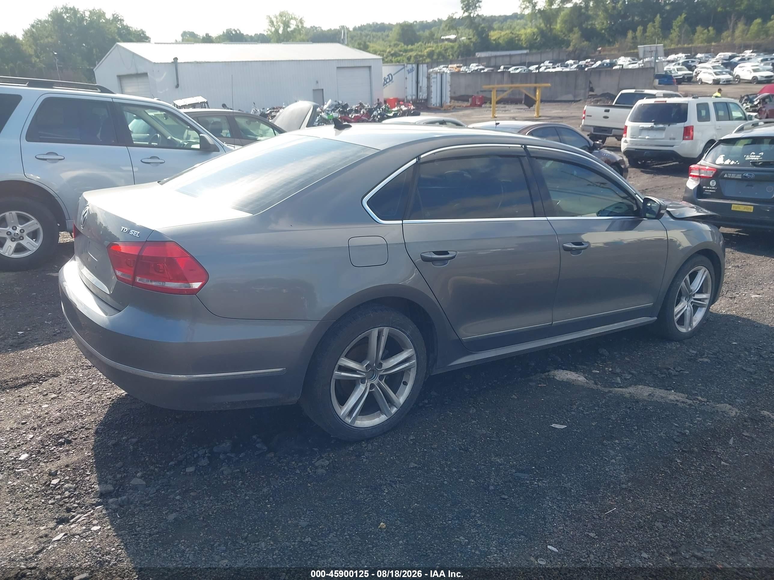 2015 Volkswagen Passat 2.0l Tdi Sel Premium Gray vin: 1VWCV7A37FC049197