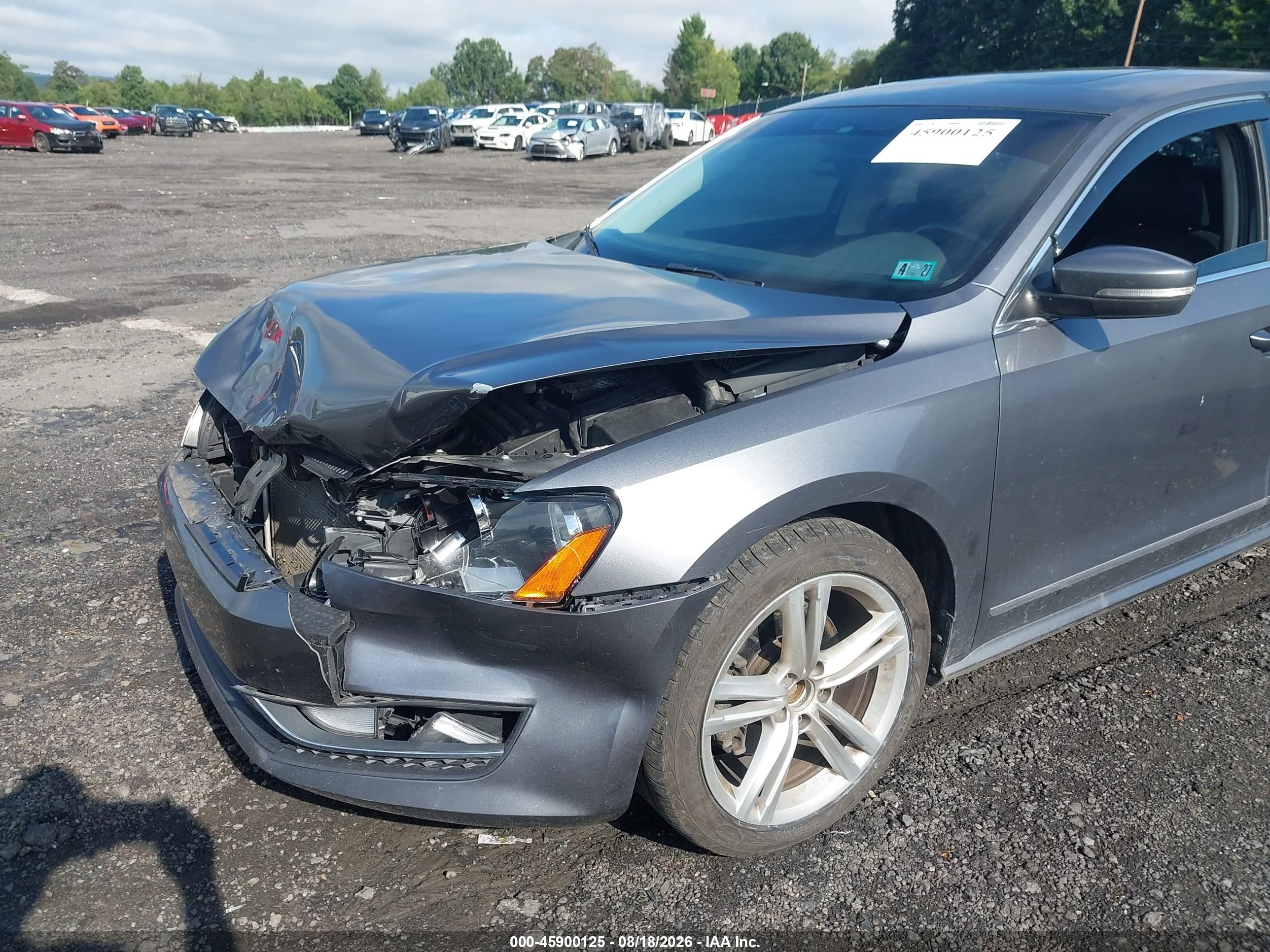 2015 Volkswagen Passat 2.0l Tdi Sel Premium Gray vin: 1VWCV7A37FC049197