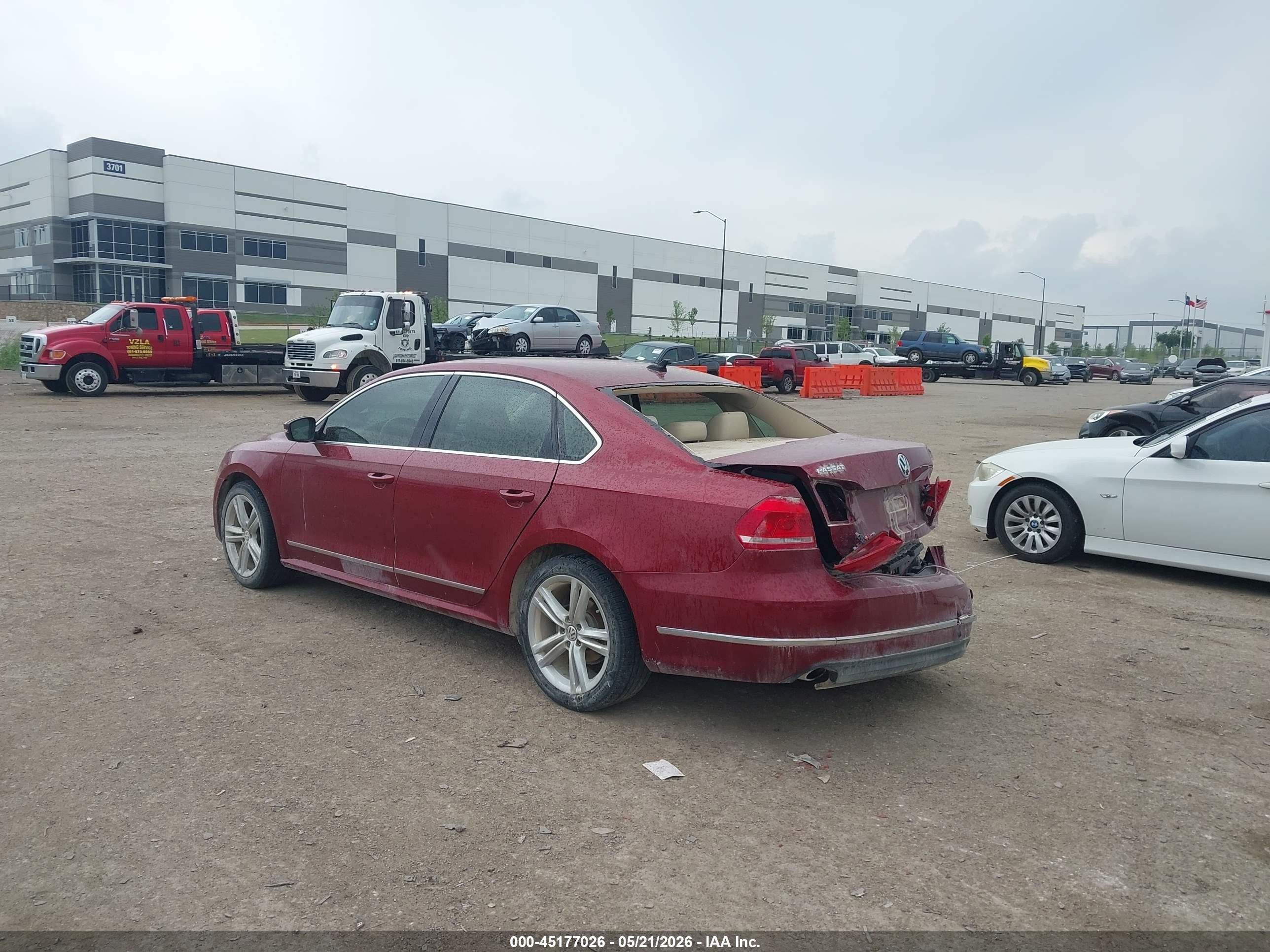 2015 Volkswagen Passat 2.0l Tdi Sel Premium Red vin: 1VWCV7A38FC108550