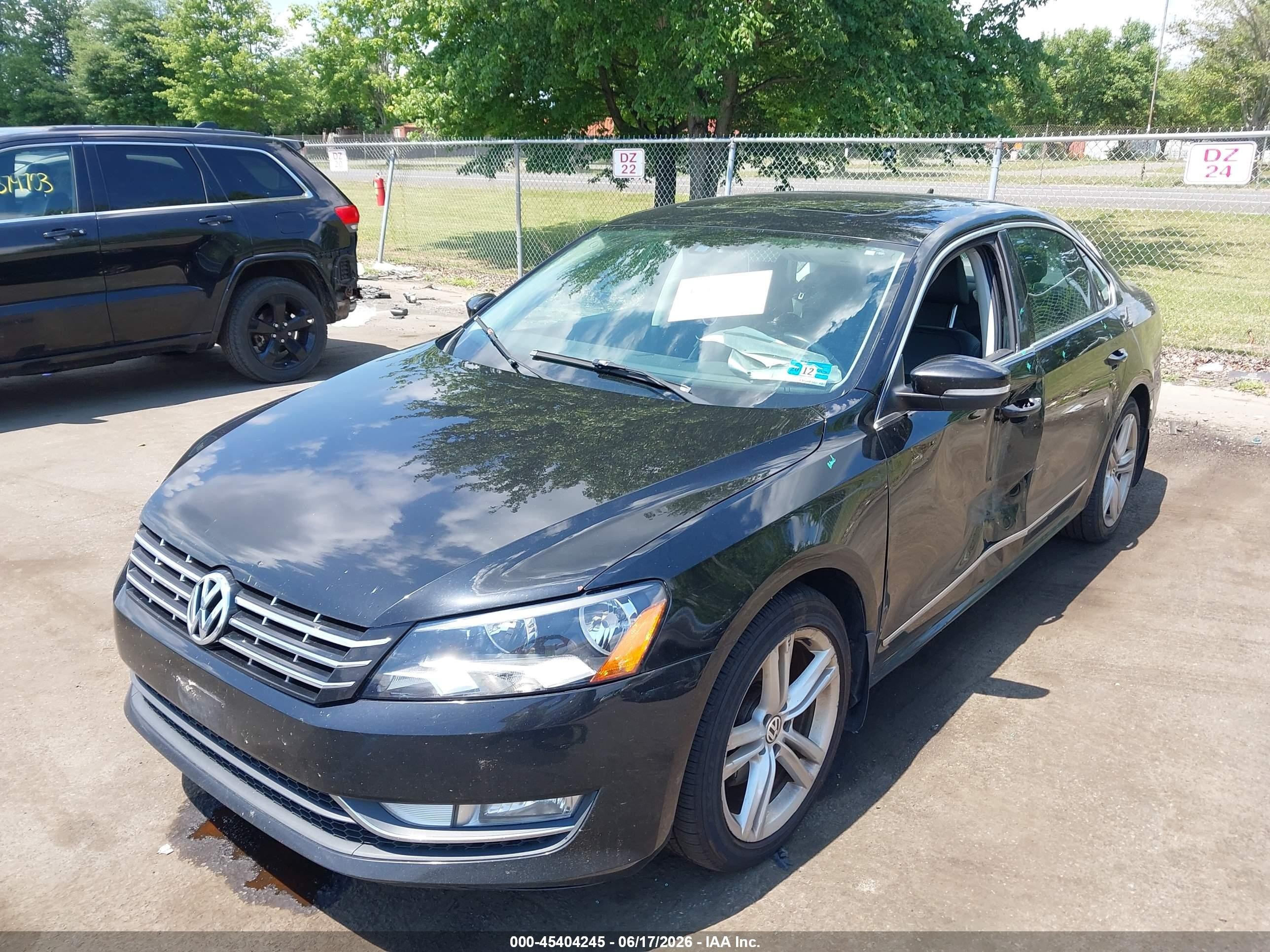 2015 Volkswagen Passat 2.0l Tdi Sel Premium Черный vin: 1VWCV7A39FC054806