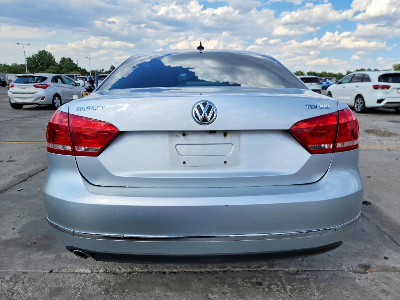 2015 Volkswagen Passat Sel Silver vin: 1VWCV7A39FC061111