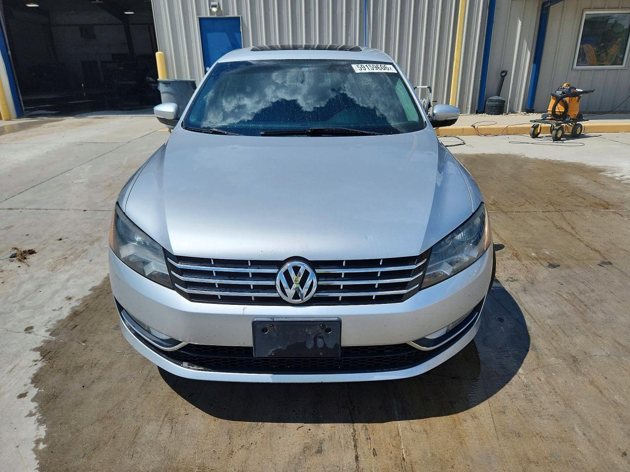 2015 Volkswagen Passat Sel Silver vin: 1VWCV7A39FC076921