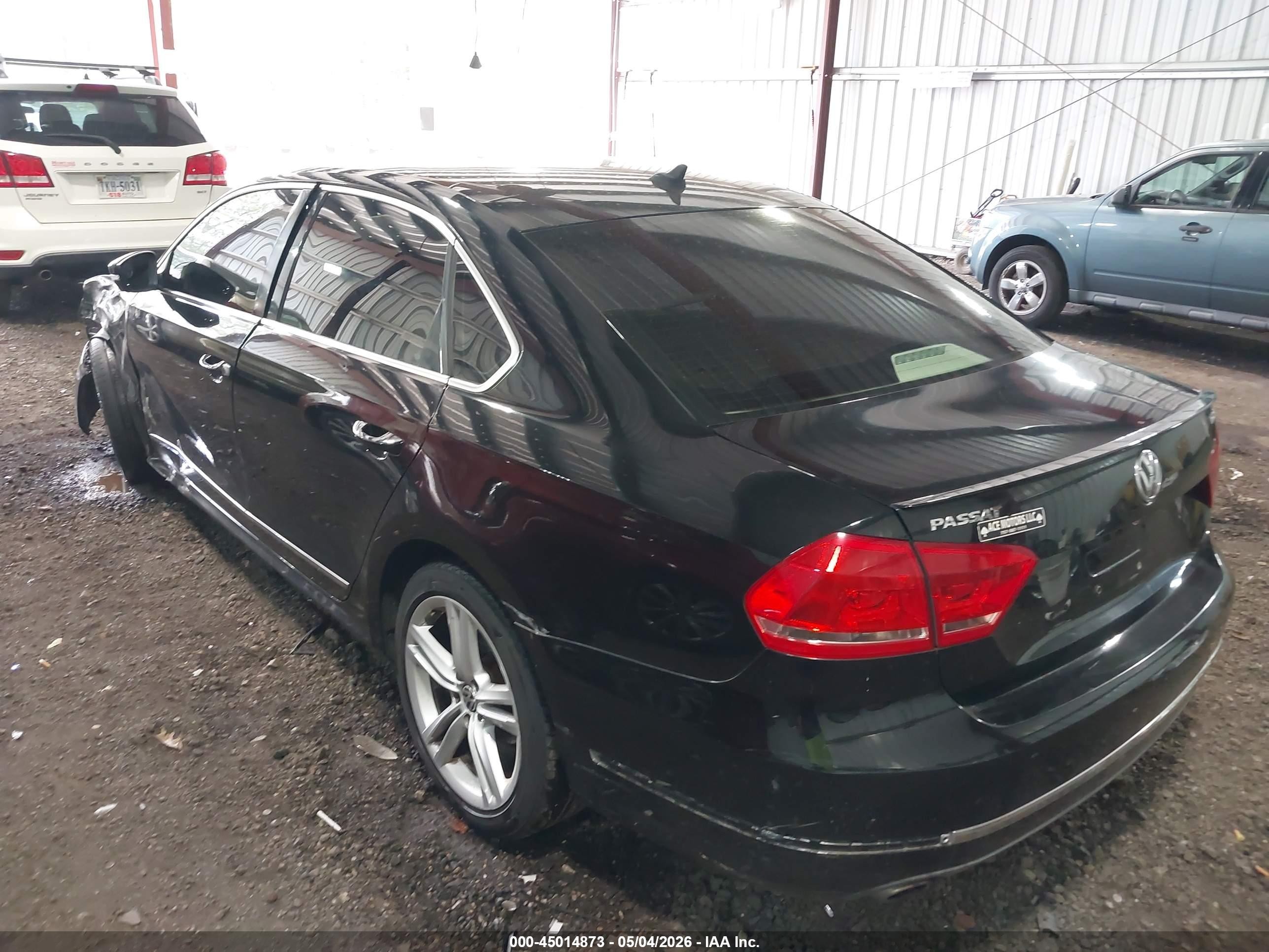 2015 Volkswagen Passat 2.0l Tdi Sel Premium Black vin: 1VWCV7A3XFC016890