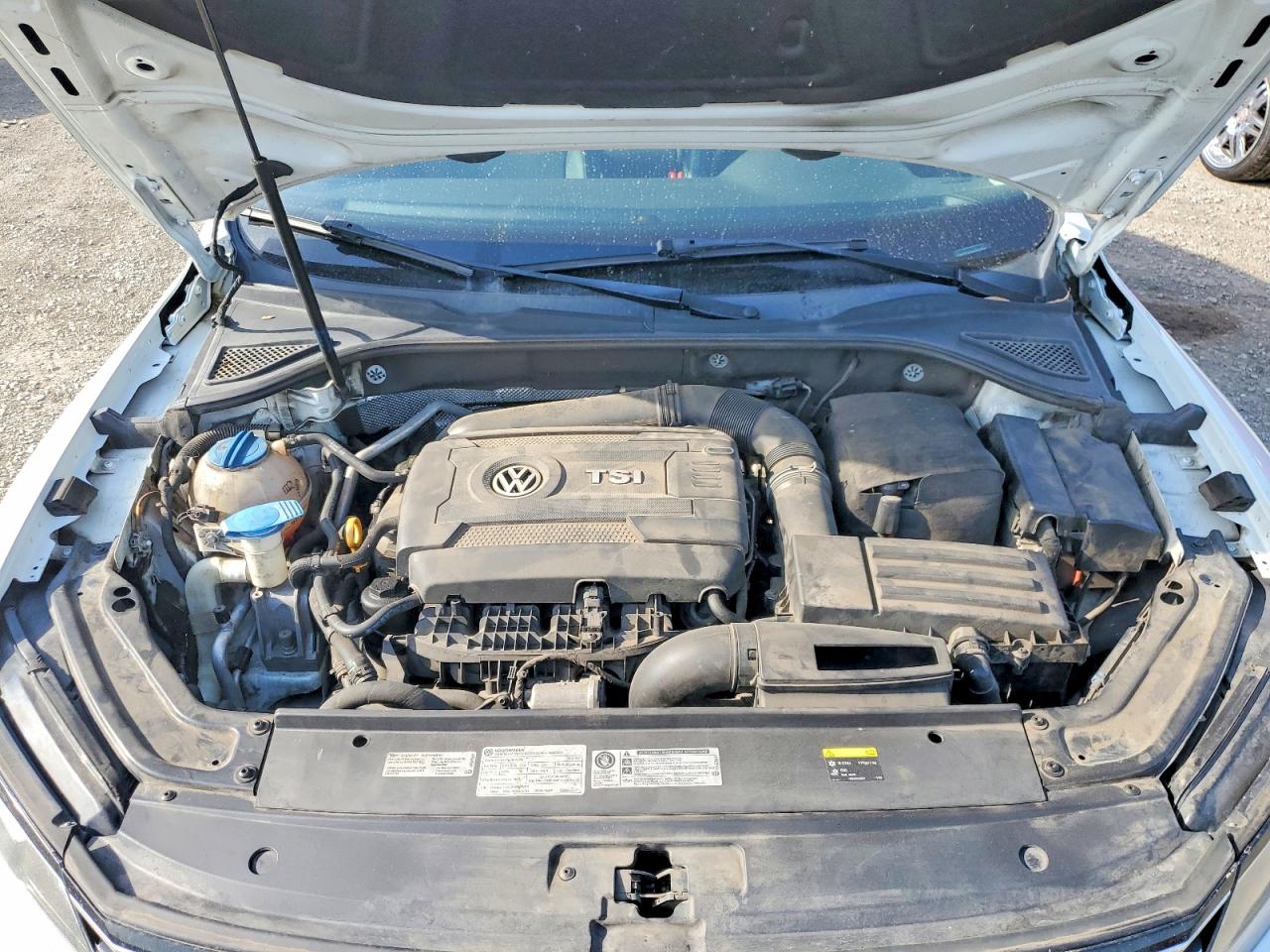 2017 Volkswagen Passat R-line White vin: 1VWDT7A33HC015934
