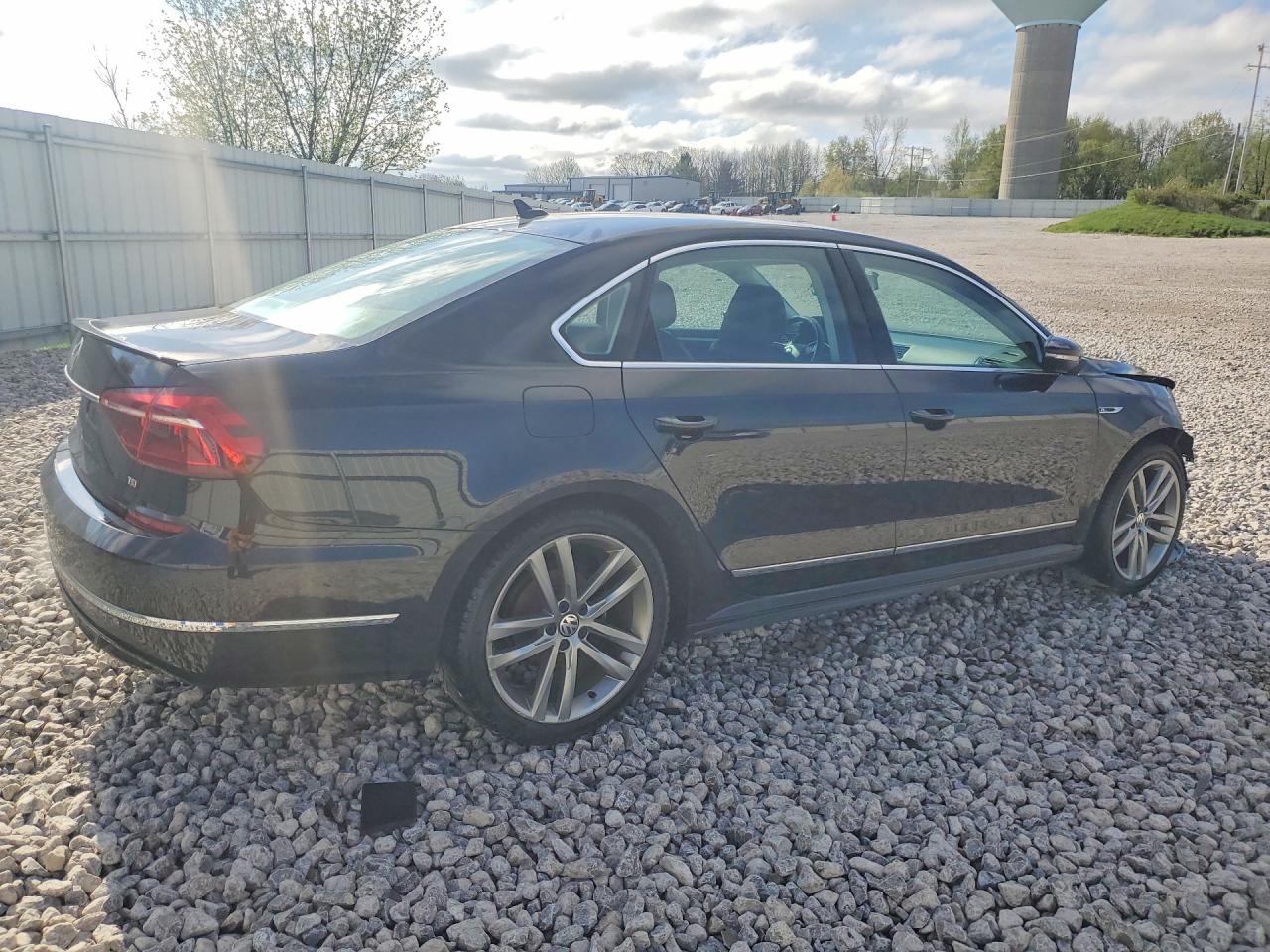 2017 Volkswagen Passat R-line Black vin: 1VWDT7A33HC082839