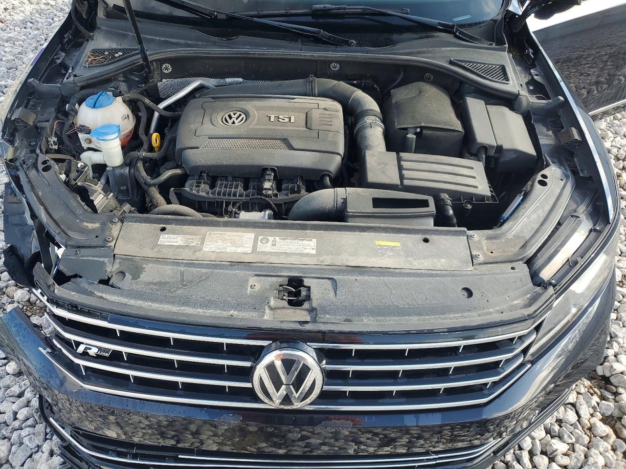 2017 Volkswagen Passat R-line Black vin: 1VWDT7A33HC082839