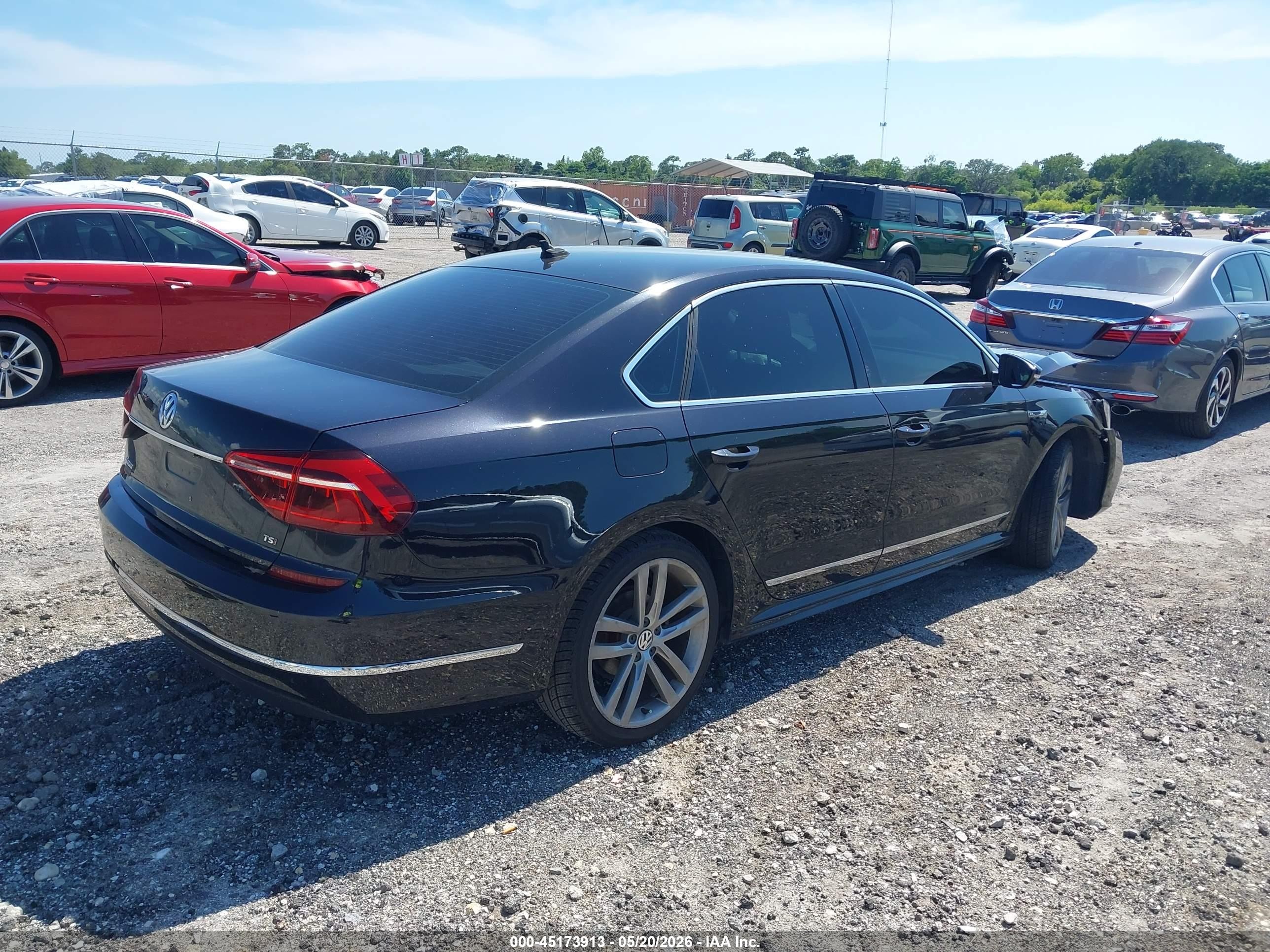 2017 Volkswagen Passat 1.8t R-line Black vin: 1VWDT7A35HC015532