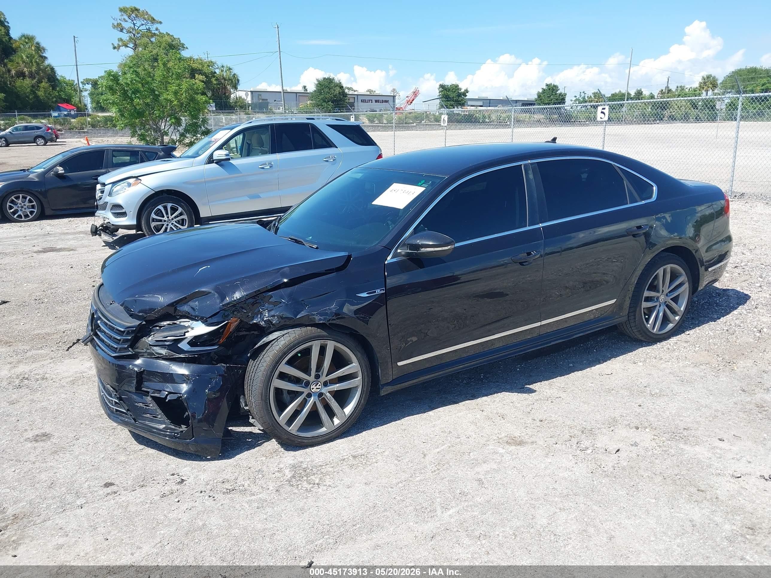 2017 Volkswagen Passat 1.8t R-line Black vin: 1VWDT7A35HC015532