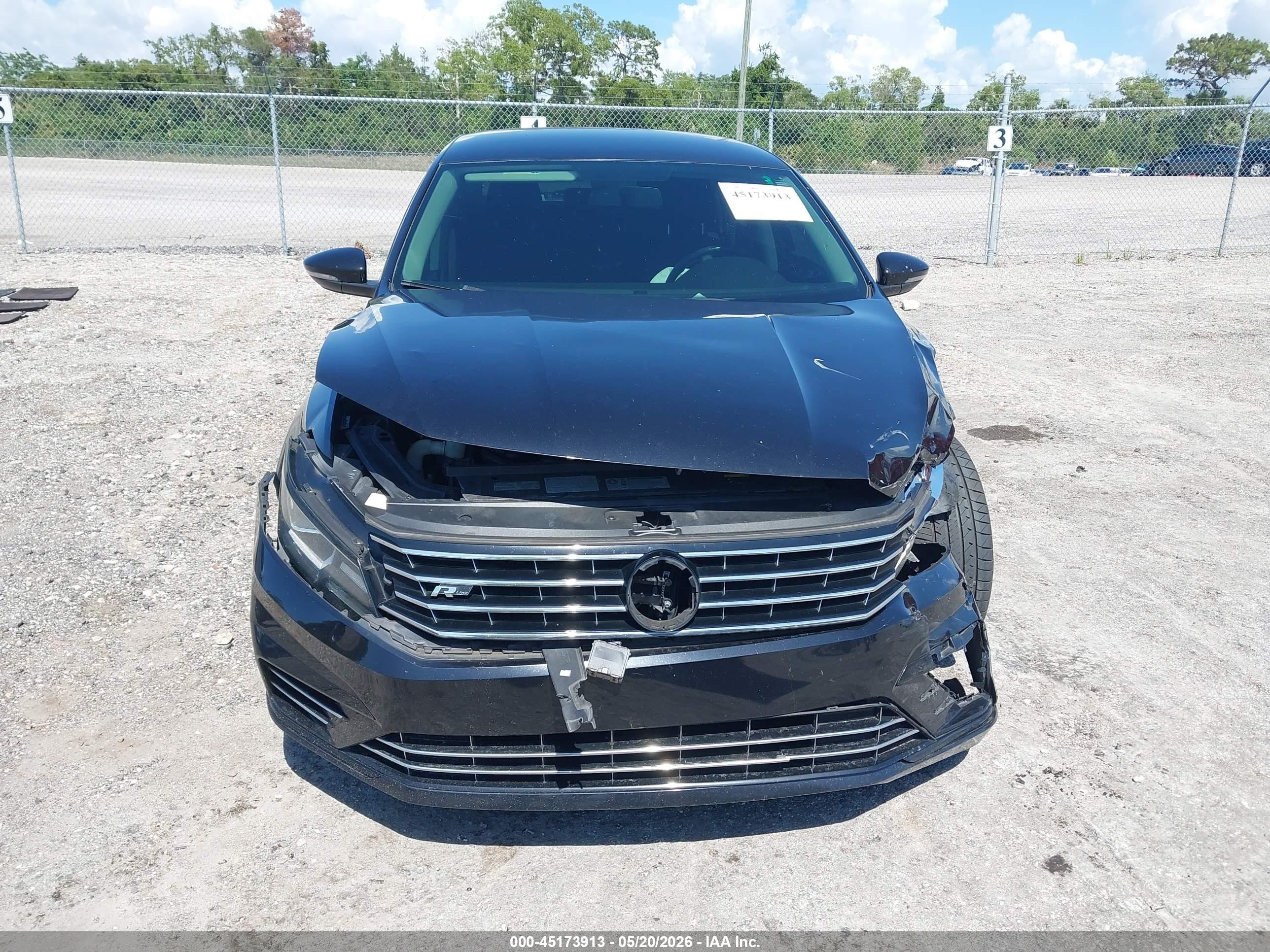 2017 Volkswagen Passat 1.8t R-line Black vin: 1VWDT7A35HC015532