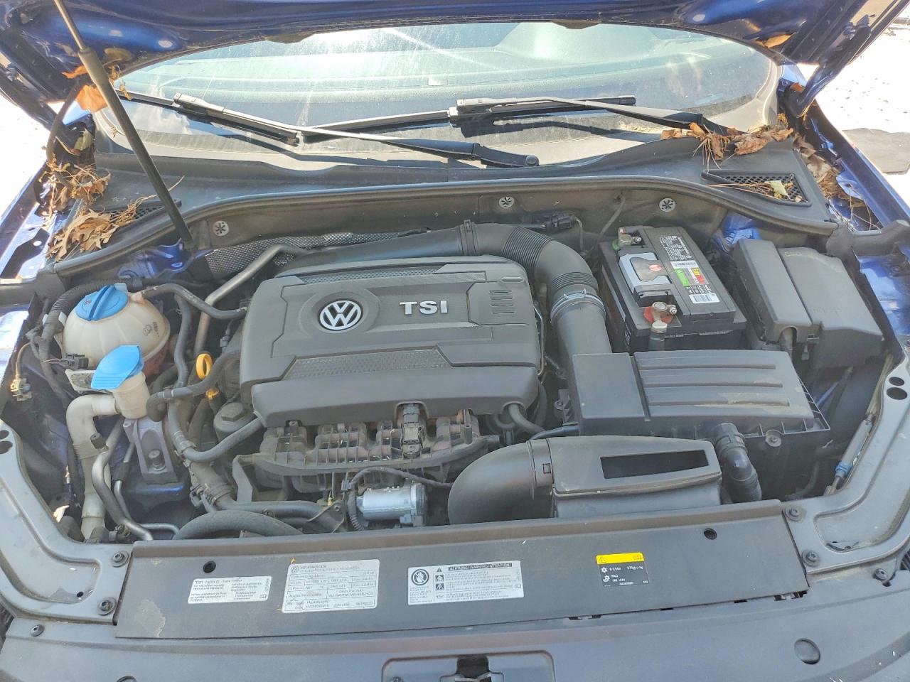 2017 Volkswagen Passat R-line Blue vin: 1VWDT7A35HC060695