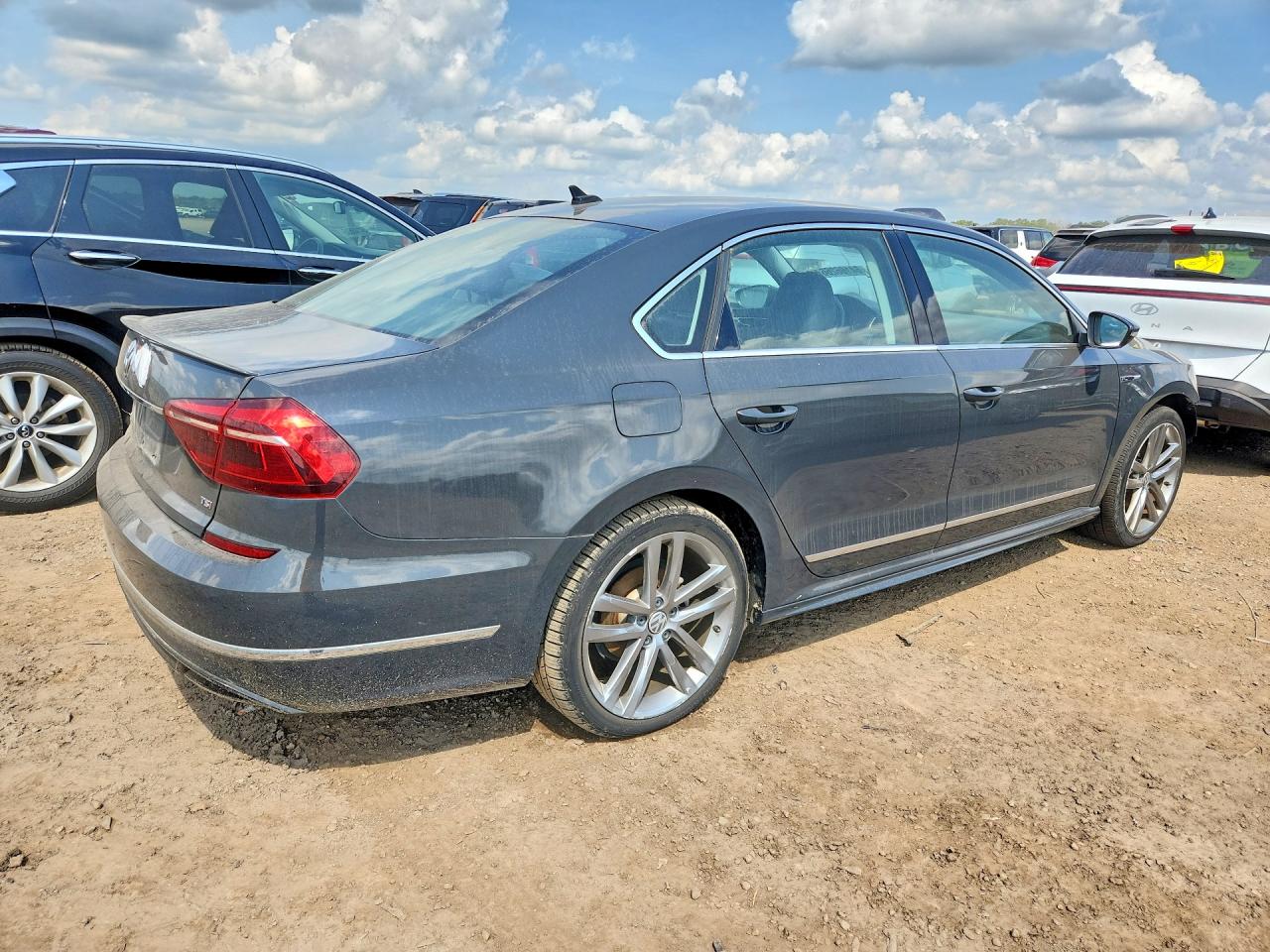 2017 Volkswagen Passat R-line Black vin: 1VWDT7A35HC073236
