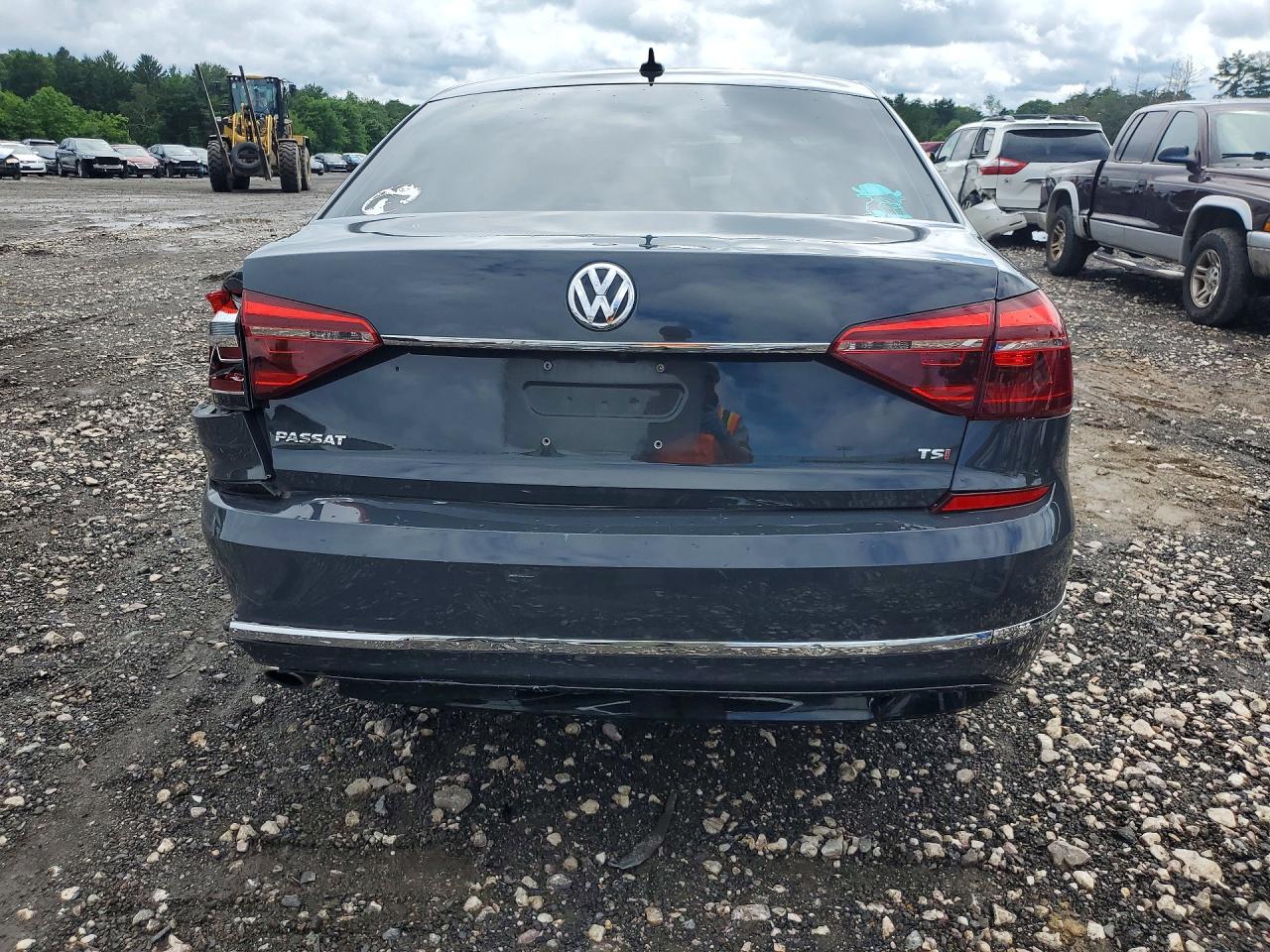 2017 Volkswagen Passat R-line Gray vin: 1VWDT7A36HC046269