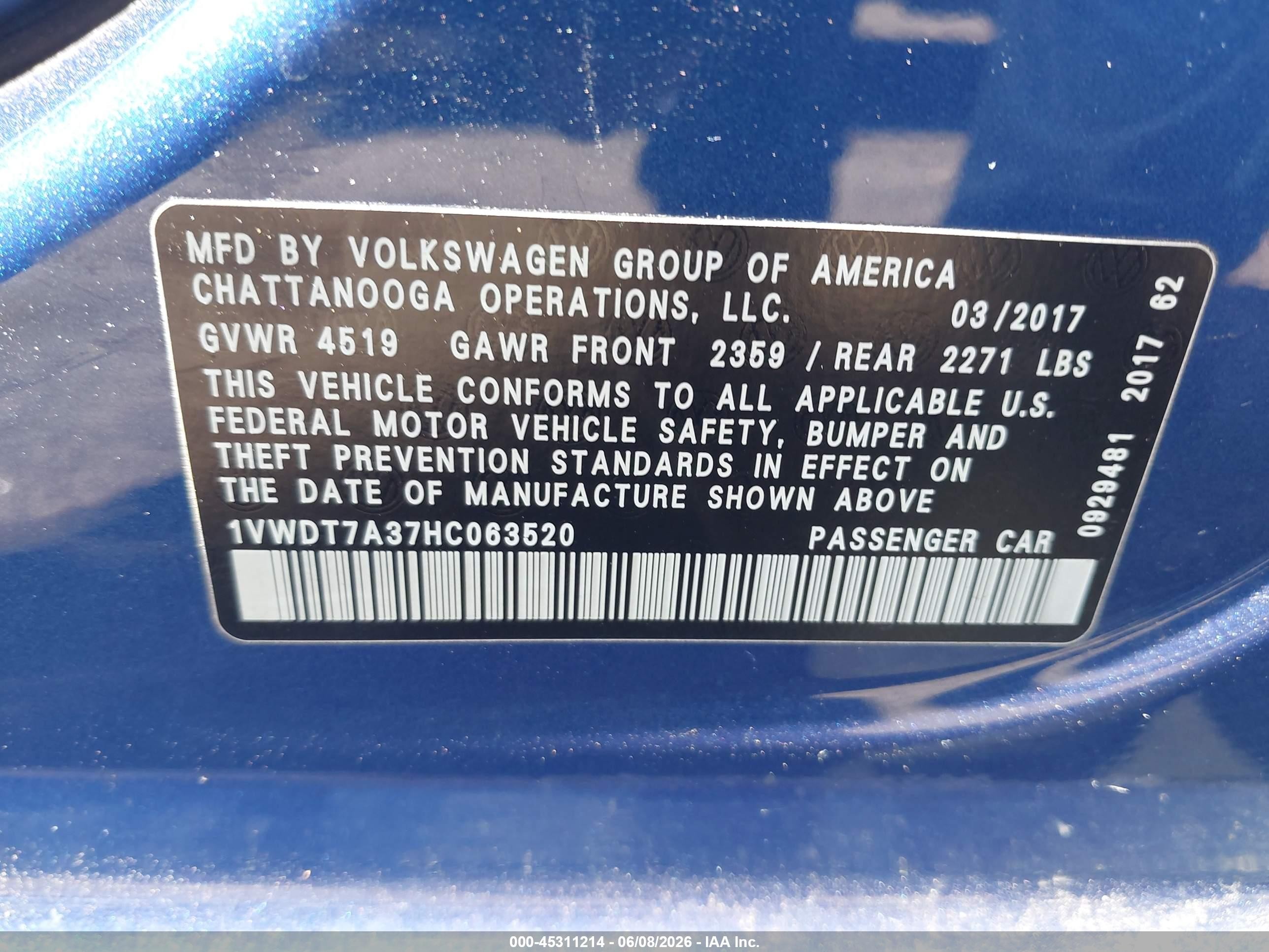 2017 Volkswagen Passat 1.8t R-line Blue vin: 1VWDT7A37HC063520