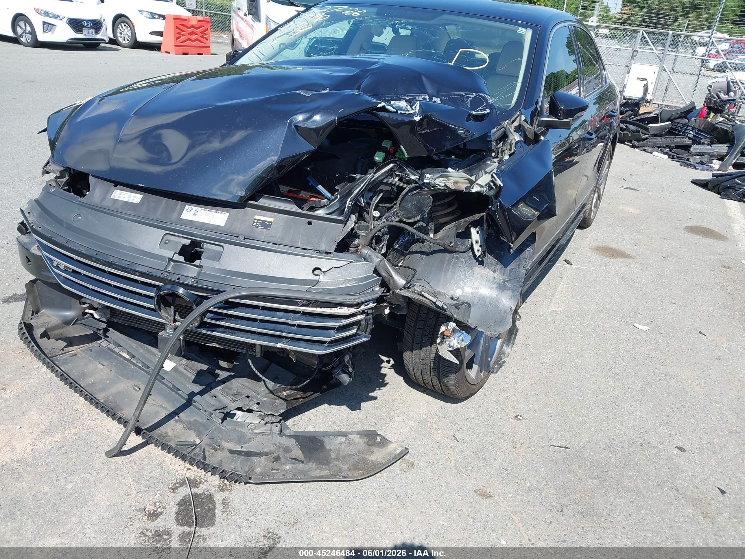 2017 Volkswagen Passat 1.8t R-line Черный vin: 1VWDT7A39HC069819