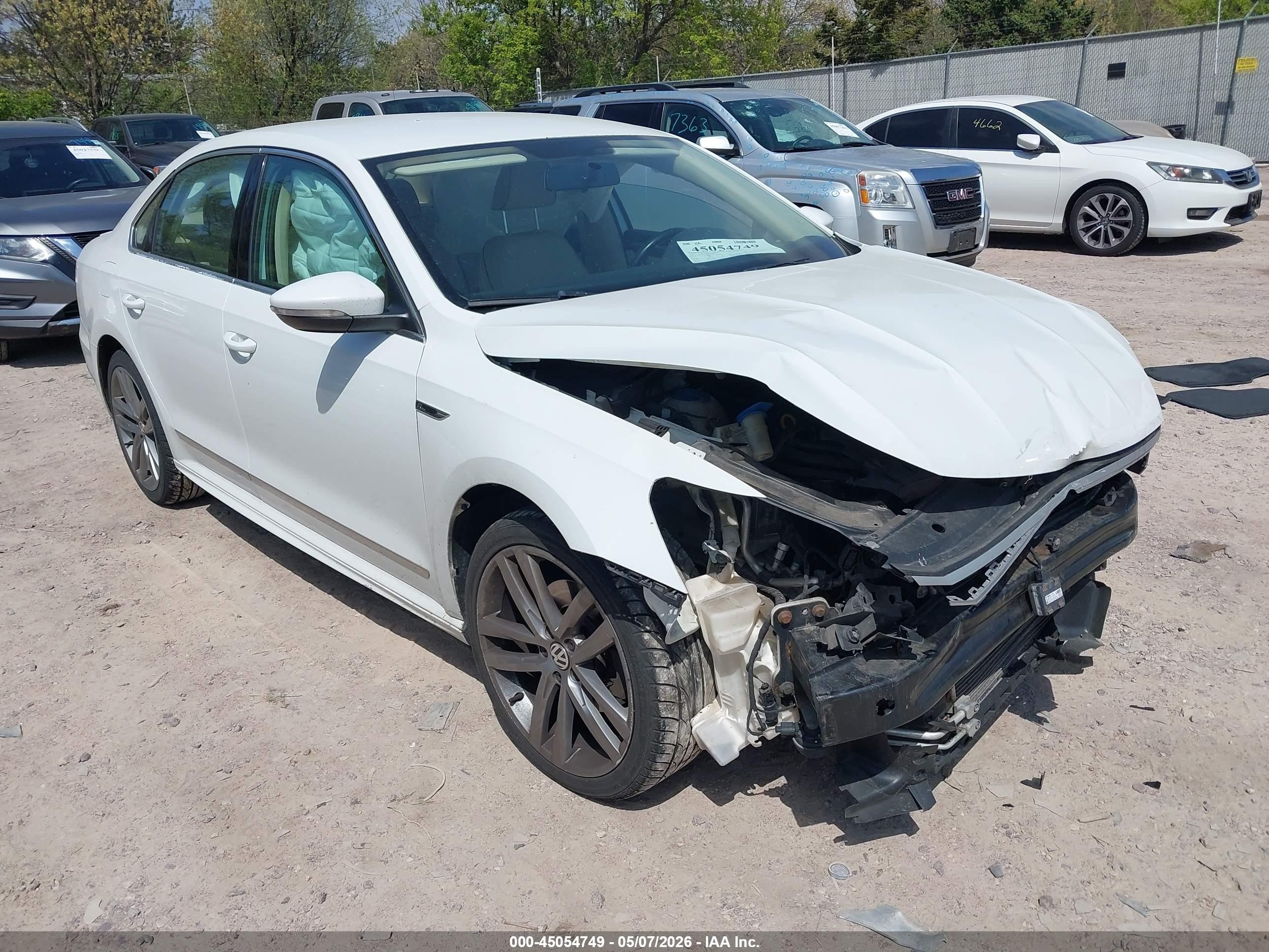 1VWDT7A3XHC052981