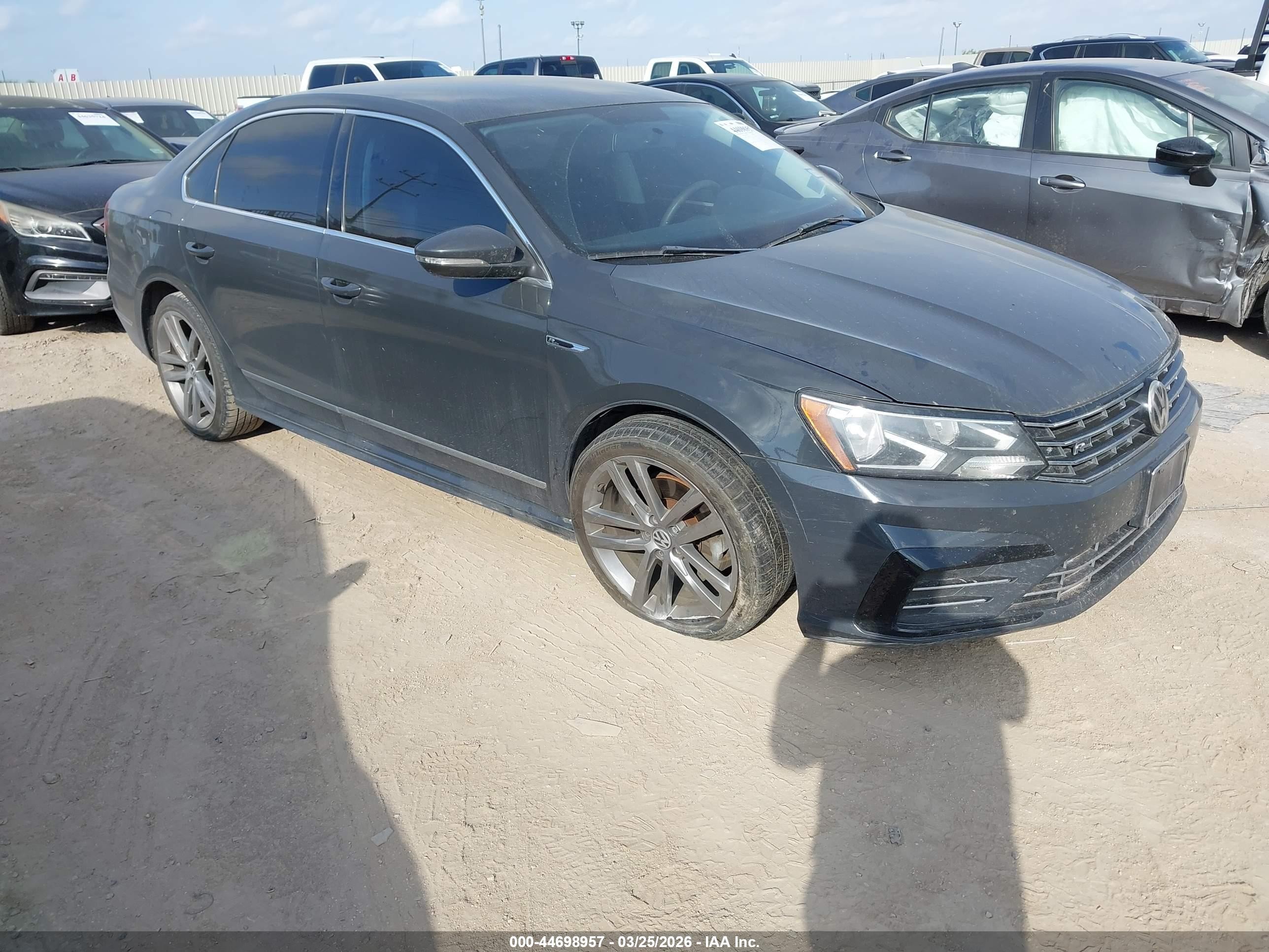 1VWDT7A3XHC061616