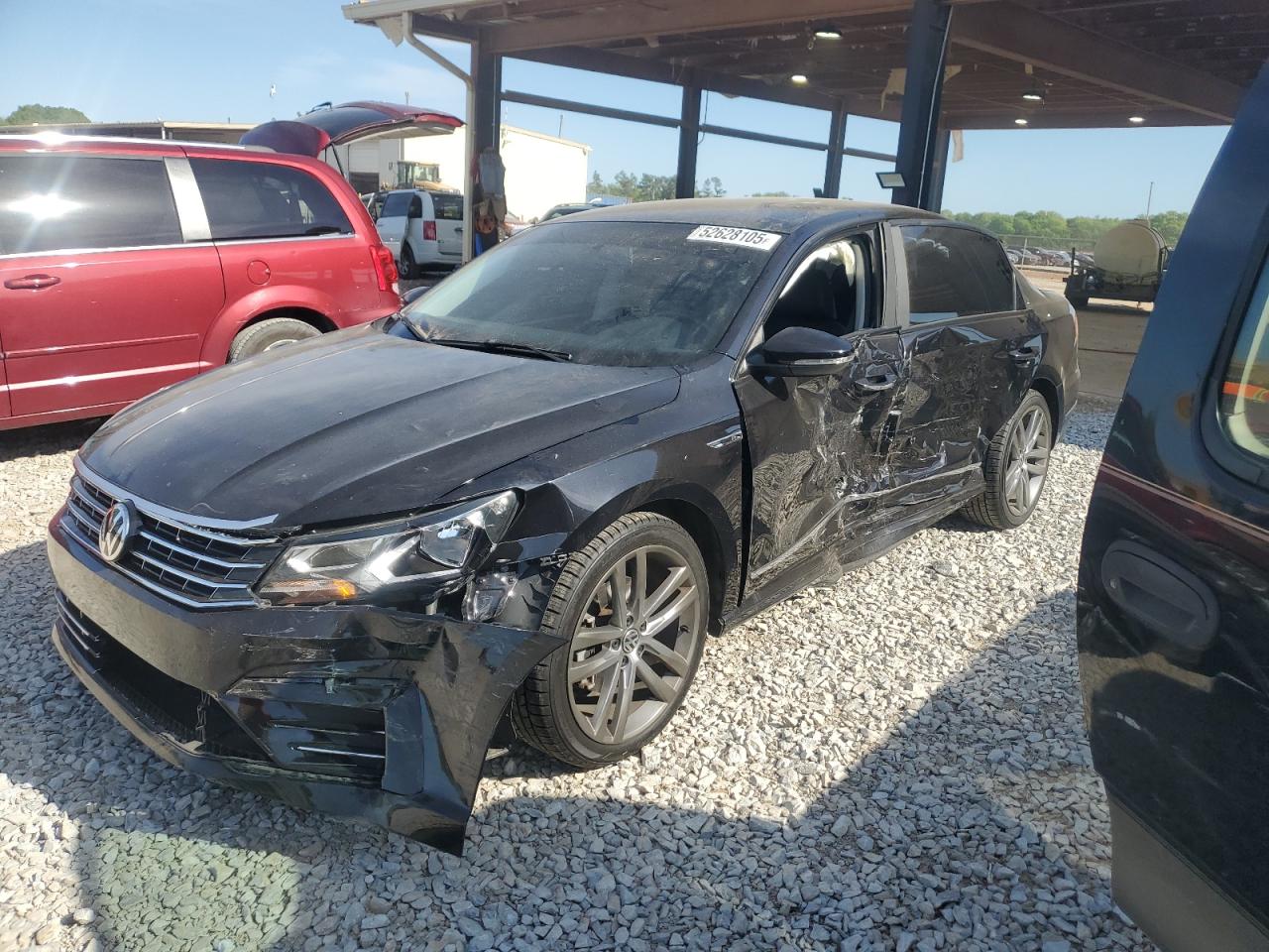 1VWDT7A3XHC073670