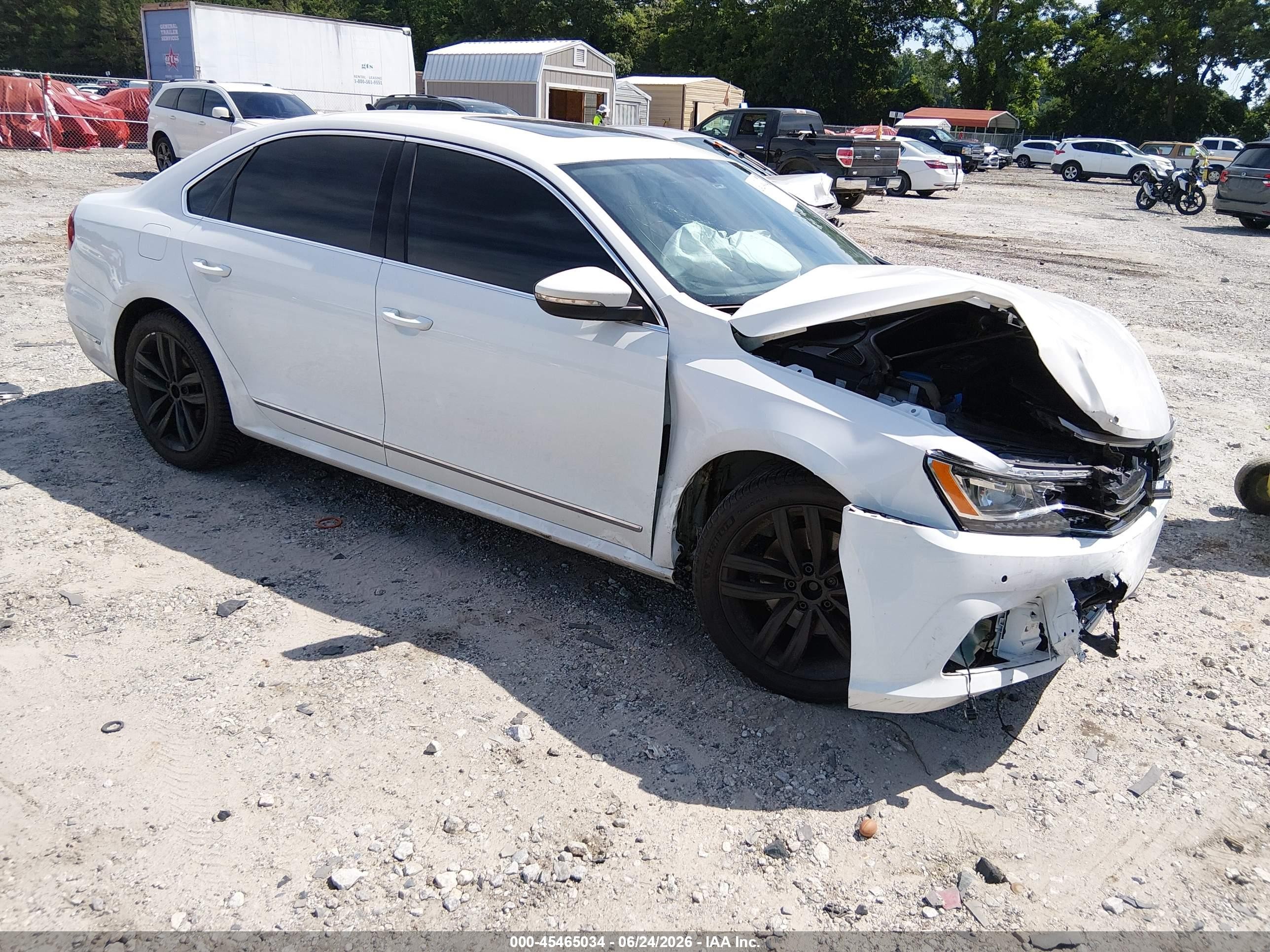 2017 Volkswagen Passat 1.8t Se White vin: 1VWGT7A31HC011295