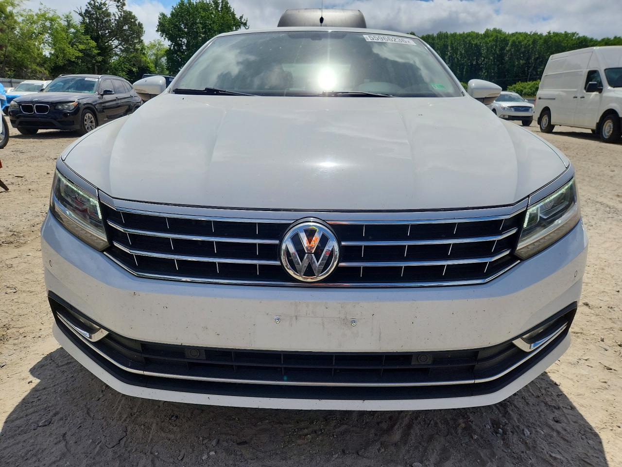 2017 Volkswagen Passat Se Белый vin: 1VWGT7A38HC036811