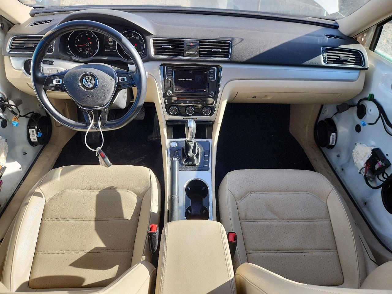 2019 Volkswagen Passat Wolfsburg White vin: 1VWLA7A33KC001900