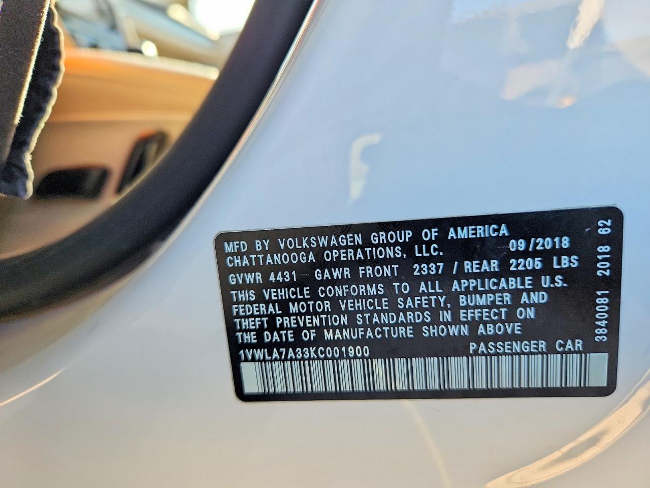 2019 Volkswagen Passat Wolfsburg White vin: 1VWLA7A33KC001900