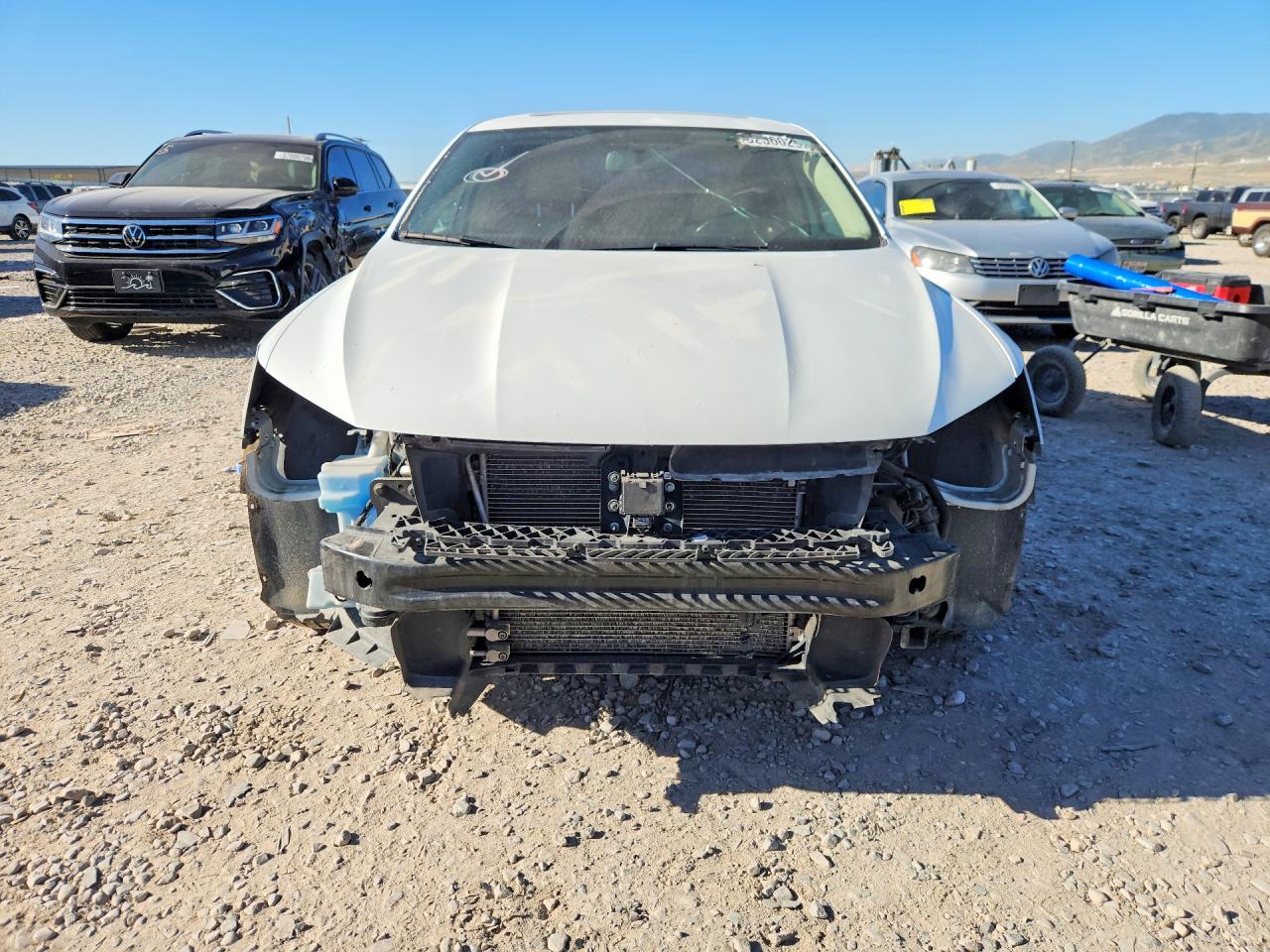 2019 Volkswagen Passat Wolfsburg White vin: 1VWLA7A33KC001900