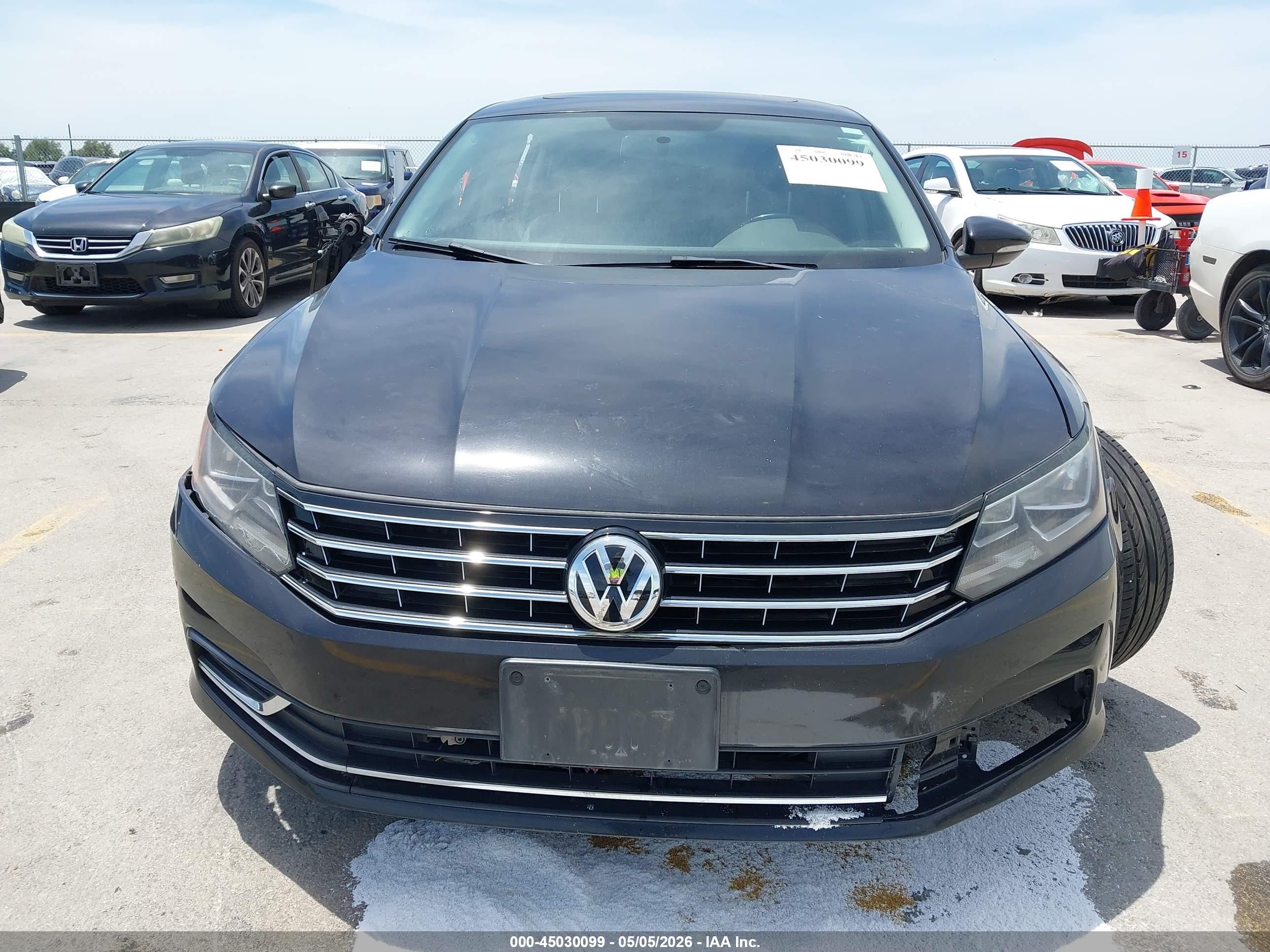 2019 Volkswagen Passat 2.0t Wolfsburg Edition Black vin: 1VWLA7A34KC002991