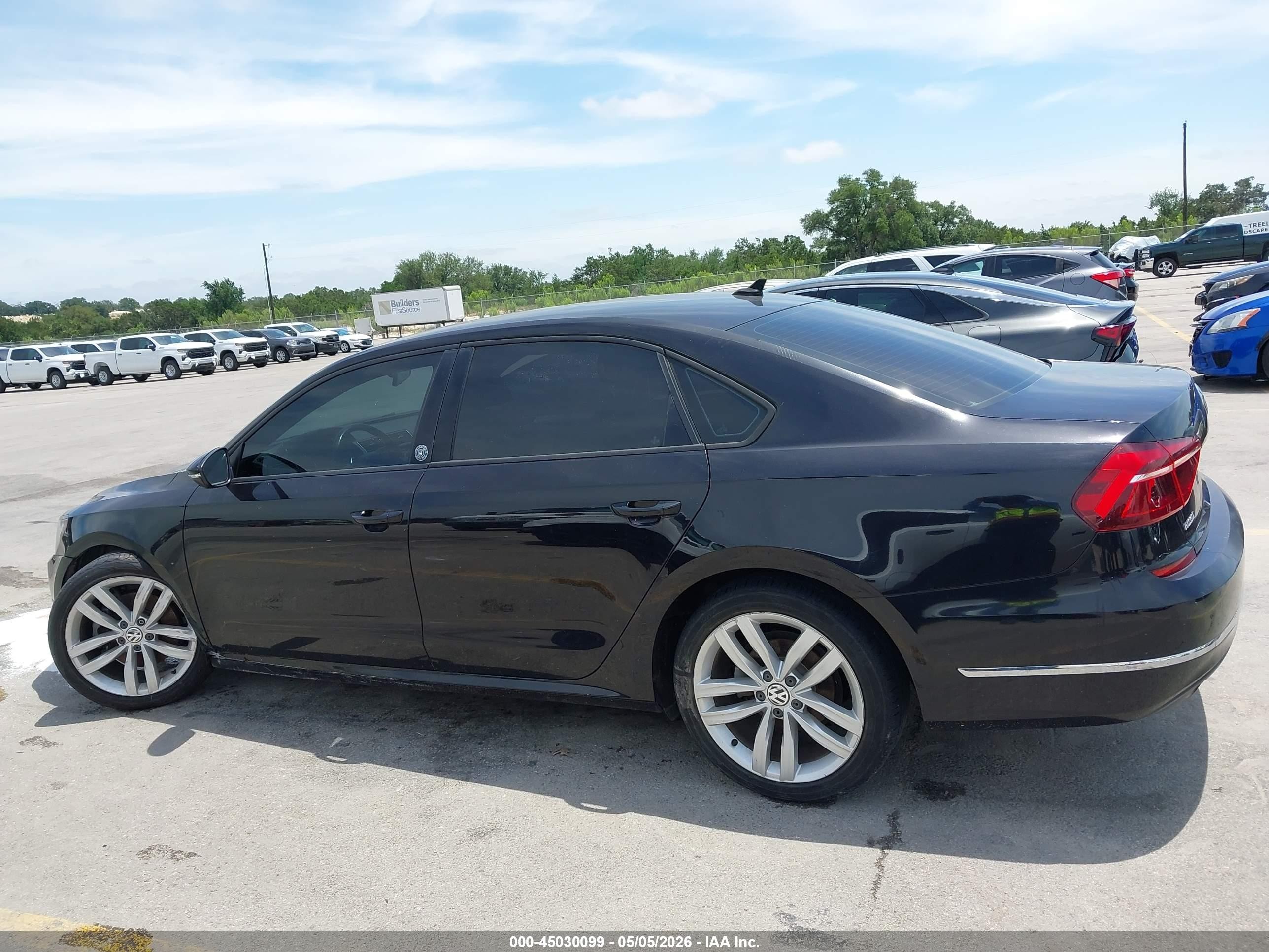 2019 Volkswagen Passat 2.0t Wolfsburg Edition Black vin: 1VWLA7A34KC002991