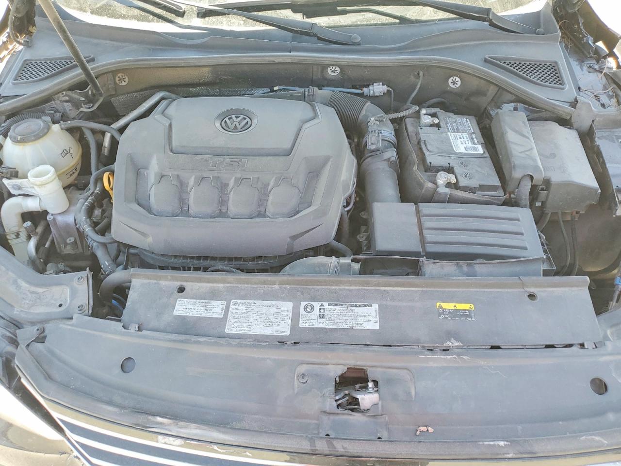 2019 Volkswagen Passat Wolfsburg Black vin: 1VWLA7A35KC014020