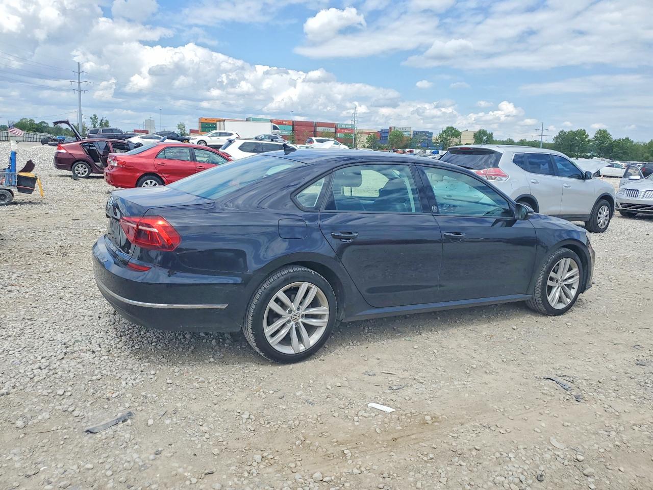2019 Volkswagen Passat Wolfsburg Black vin: 1VWLA7A38KC006543