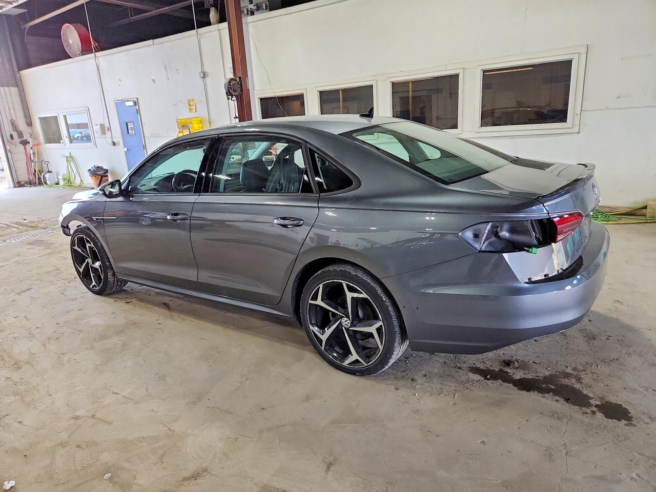 2020 Volkswagen Passat R-line Gray vin: 1VWMA7A38LC013496