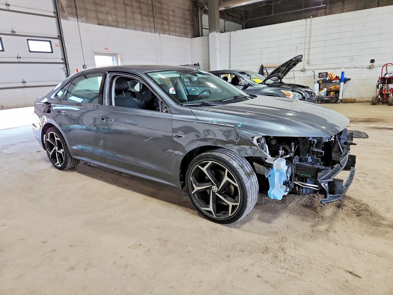 2020 Volkswagen Passat R-line Gray vin: 1VWMA7A38LC013496