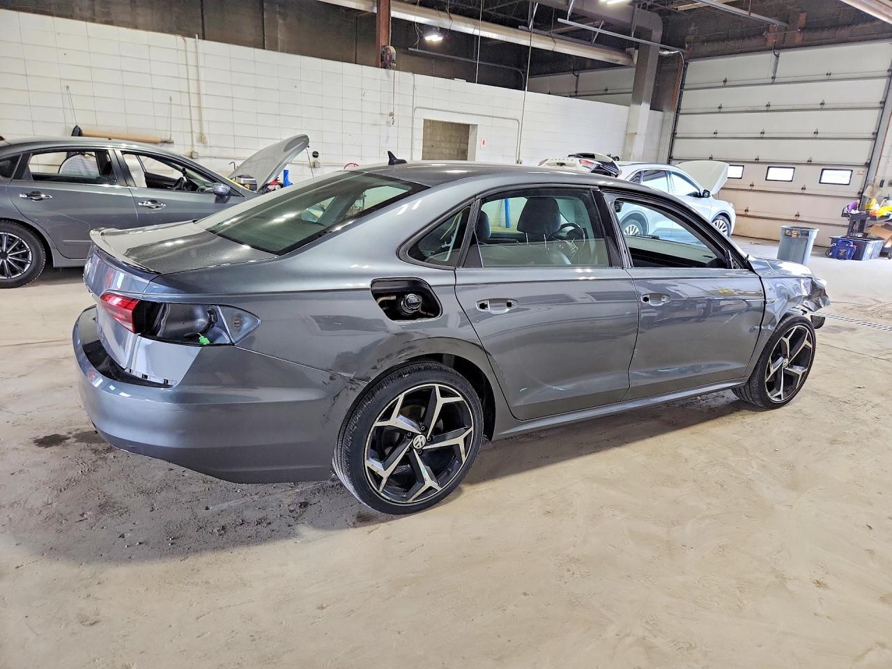 2020 Volkswagen Passat R-line Gray vin: 1VWMA7A38LC013496