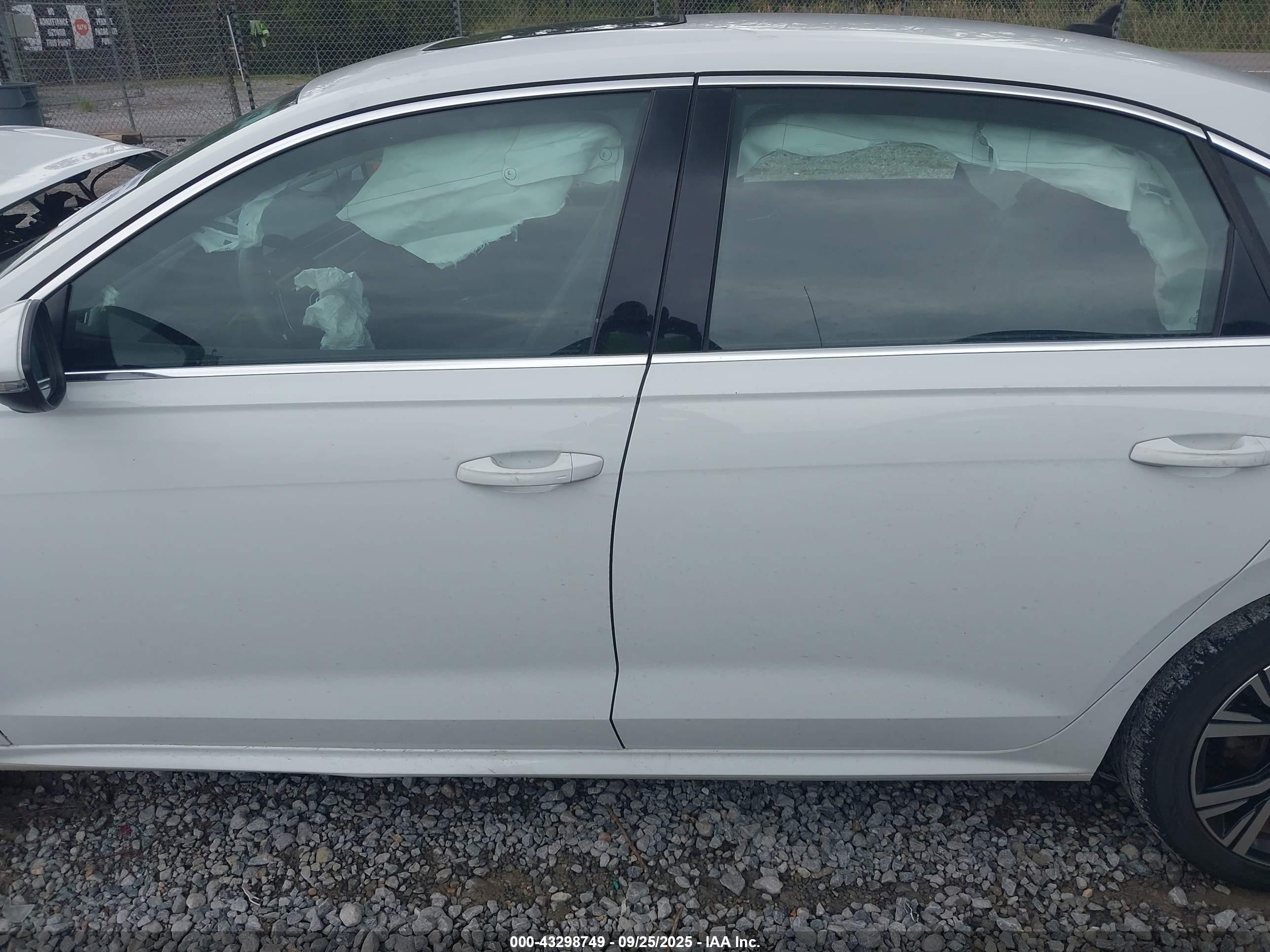 2021 Volkswagen Passat 2.0t Se Белый vin: 1VWSA7A30MC000072