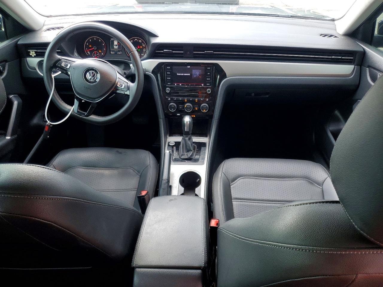 2021 Volkswagen Passat Se Black vin: 1VWSA7A30MC008673