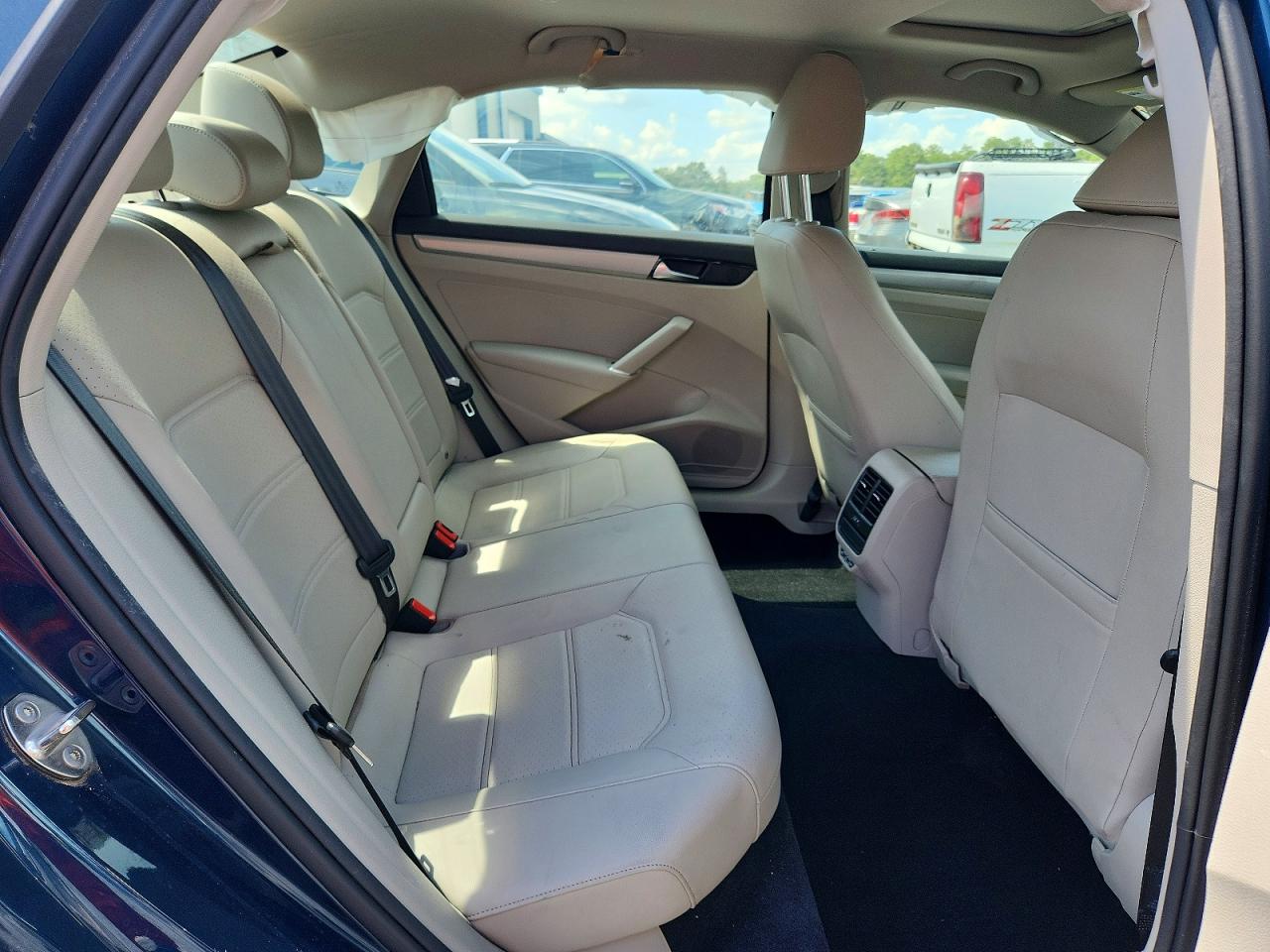 2021 Volkswagen Passat Se Blue vin: 1VWSA7A31MC016975