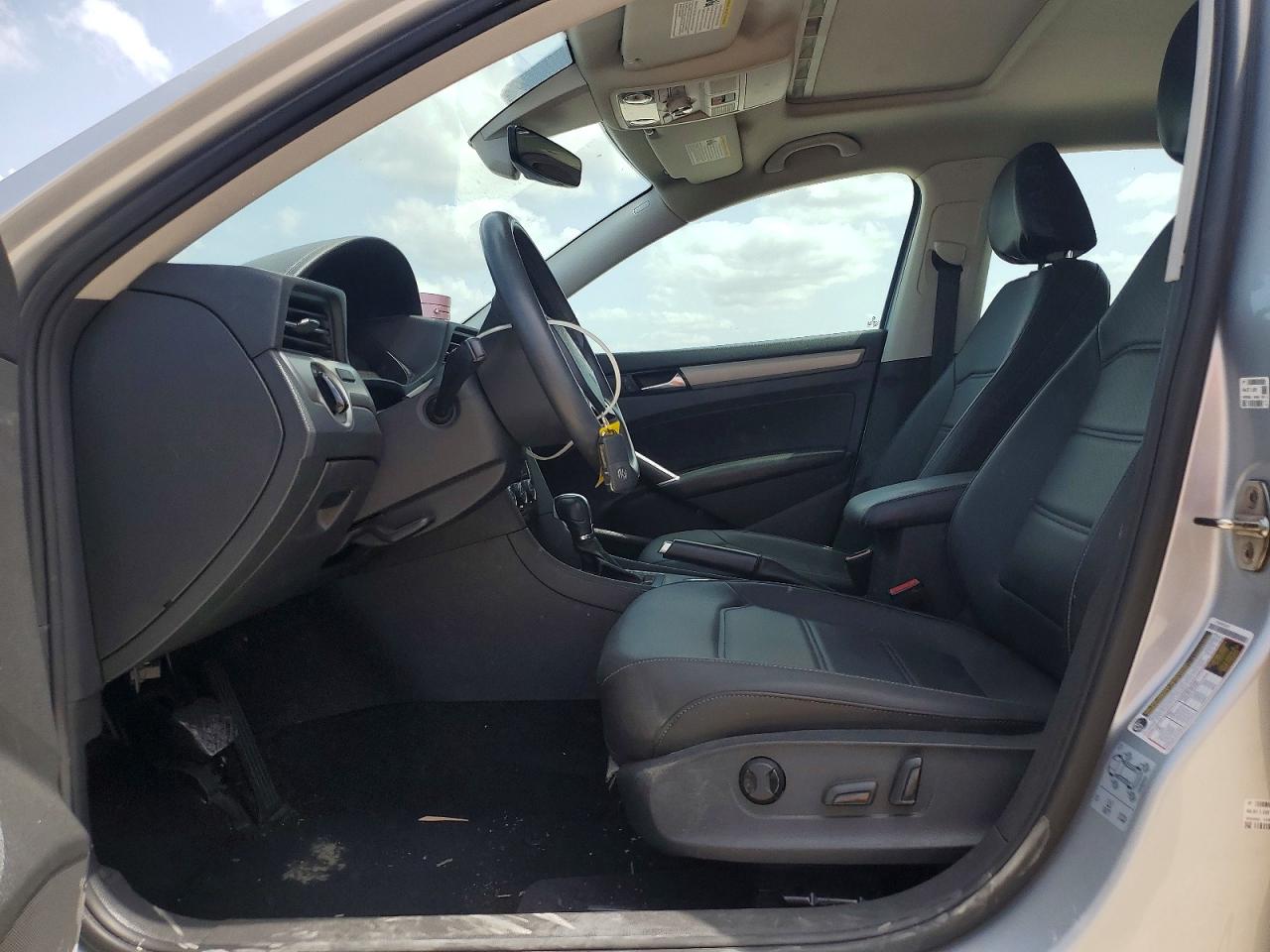 2021 Volkswagen Passat Se Silver vin: 1VWSA7A33MC005783