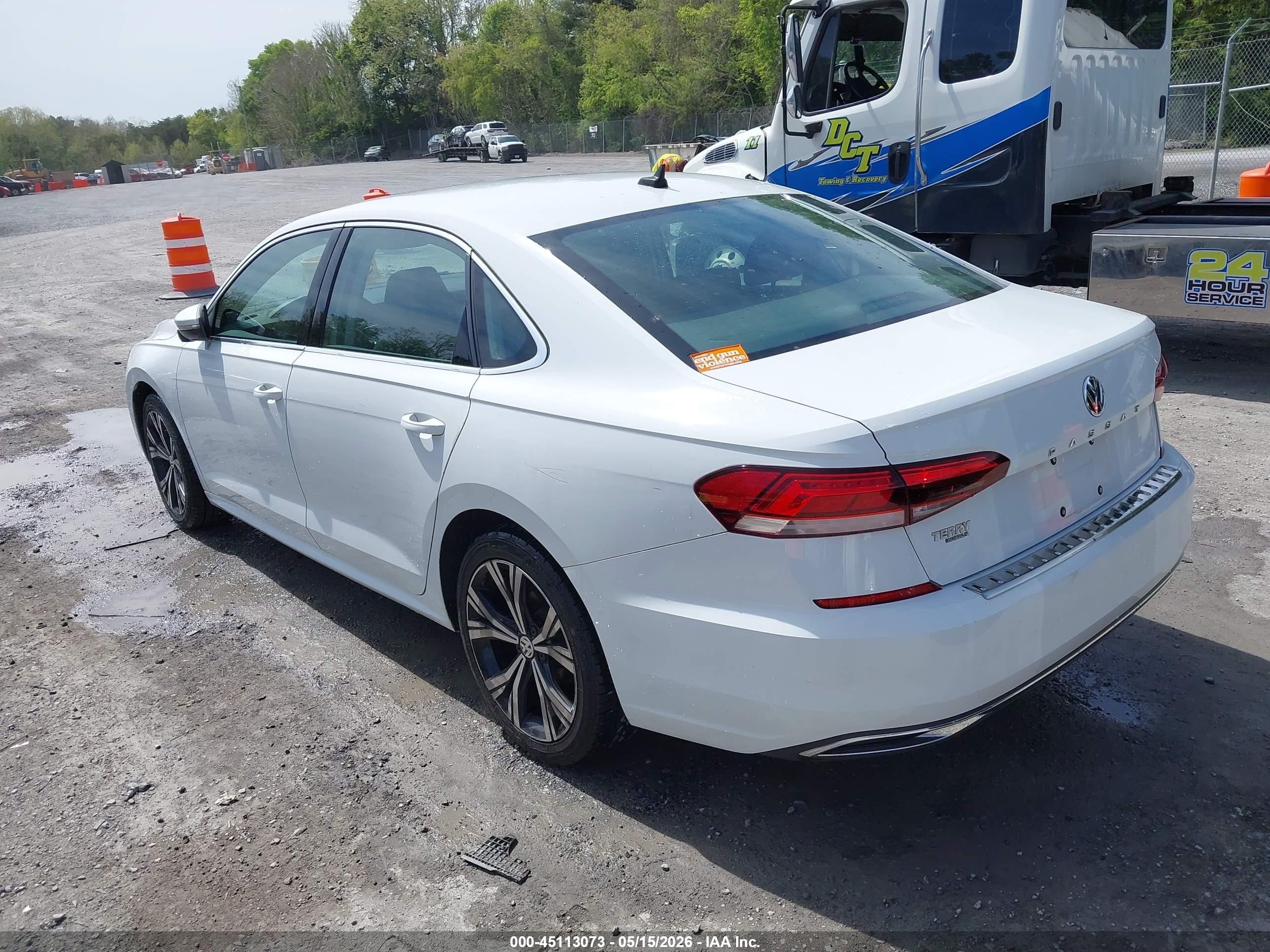 2021 Volkswagen Passat 2.0t Se Белый vin: 1VWSA7A36MC017555
